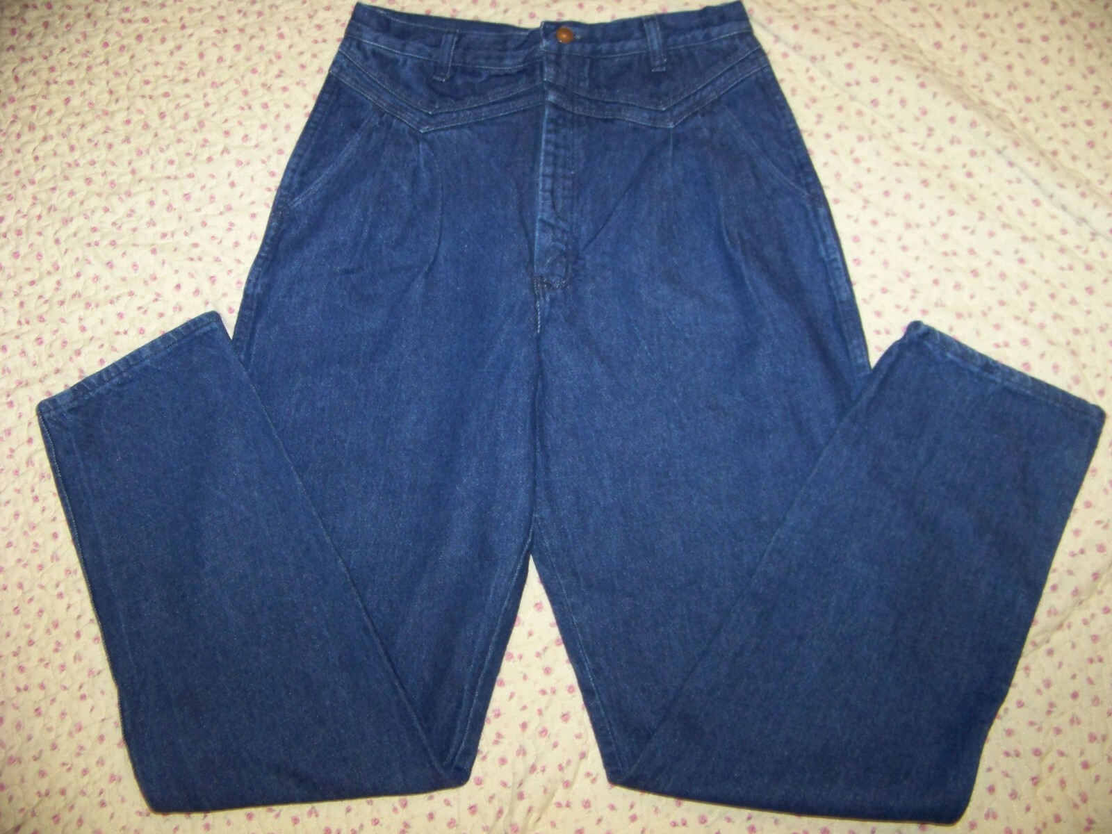 Women’s Vintage Wrangler Jeans – FF307PW – Size 15/16 x 34 (31″ Waist)