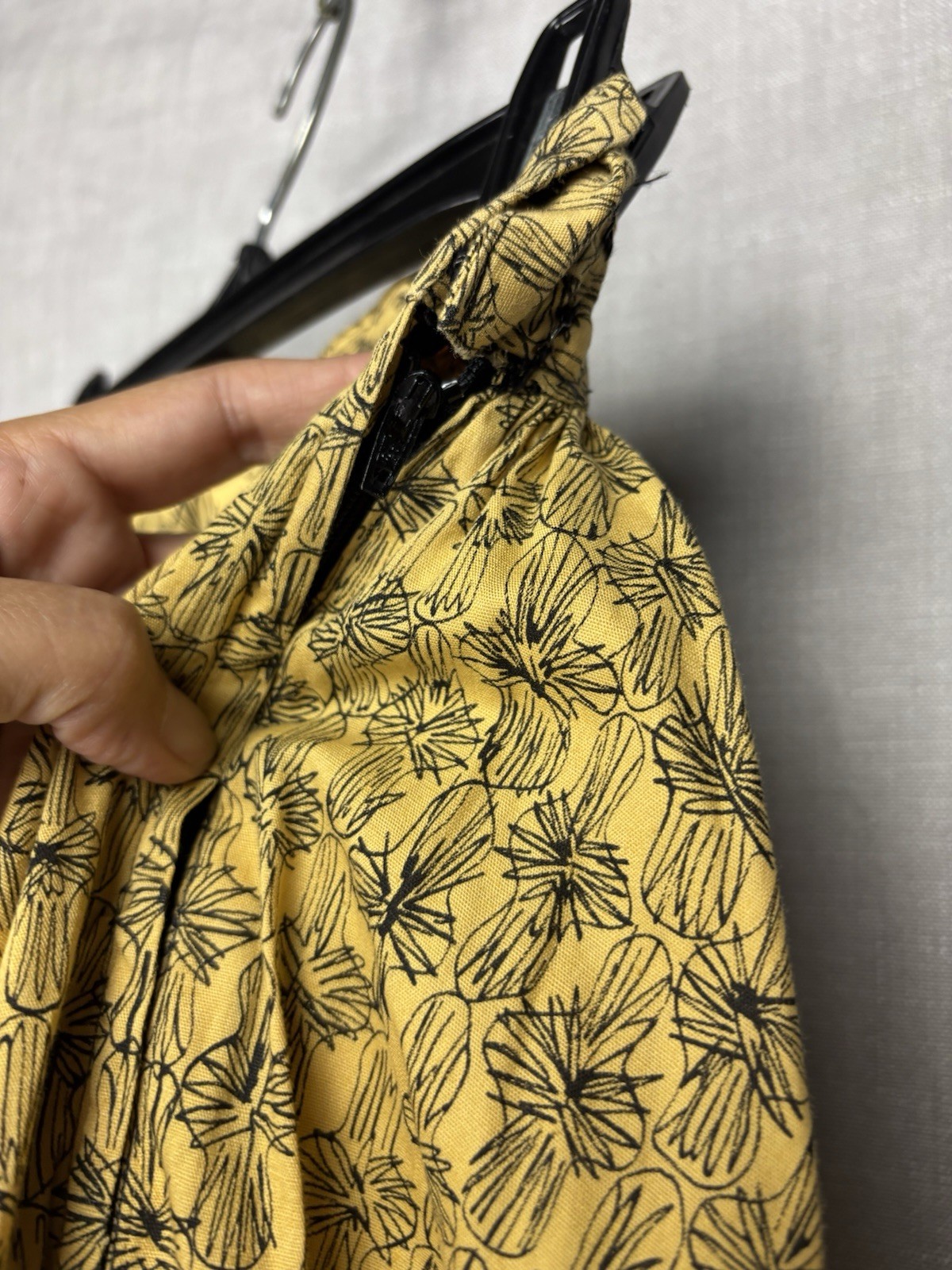 Vintage 50s Yellow Black Floral Cotton Full Circle Skirt XS