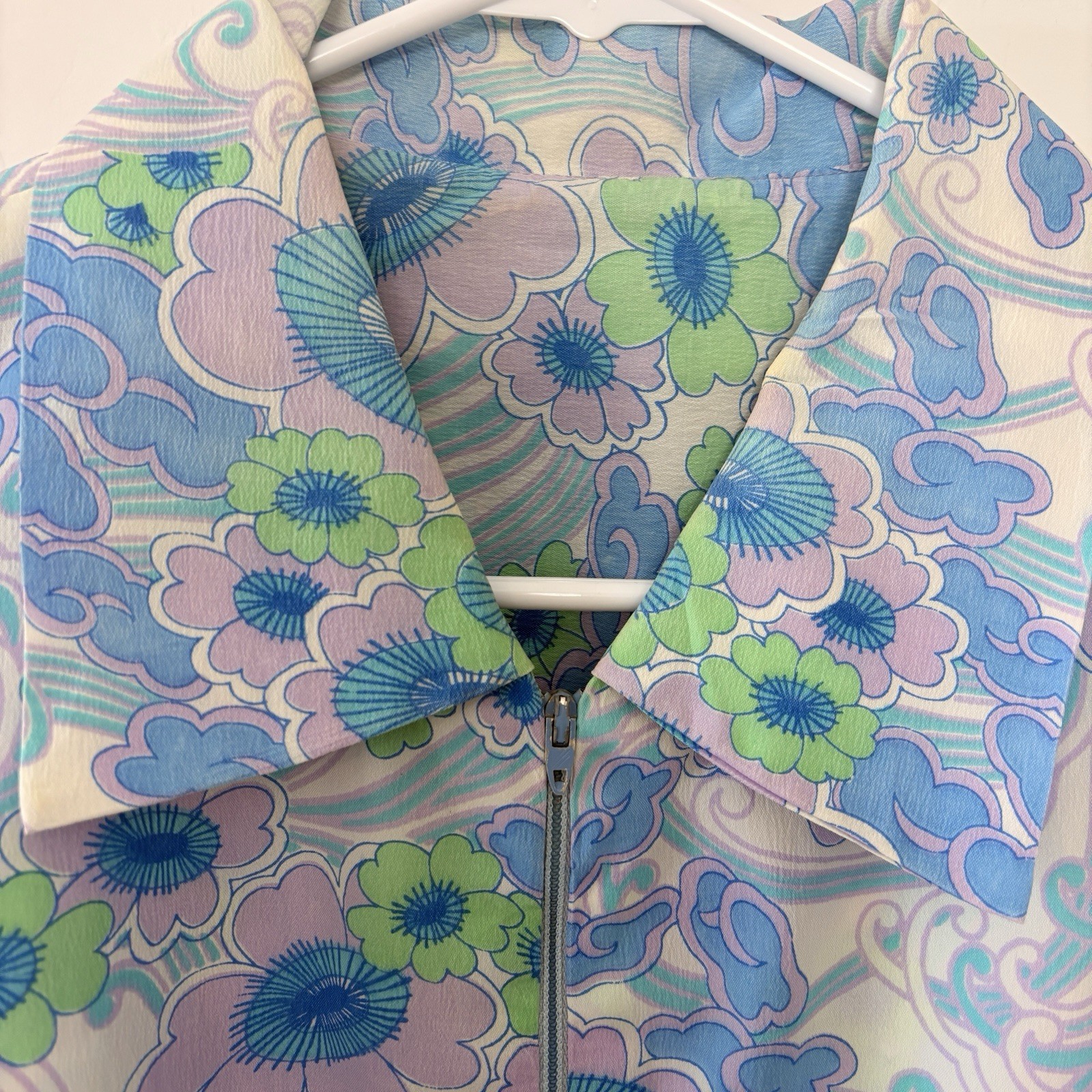 Vintage Sleeveless Floral Flower Power Dress