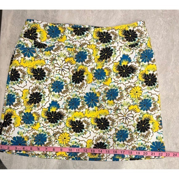 Swing control skort size 14 retro, BoHo, Y2K inspired, stretchy. Plus, size.