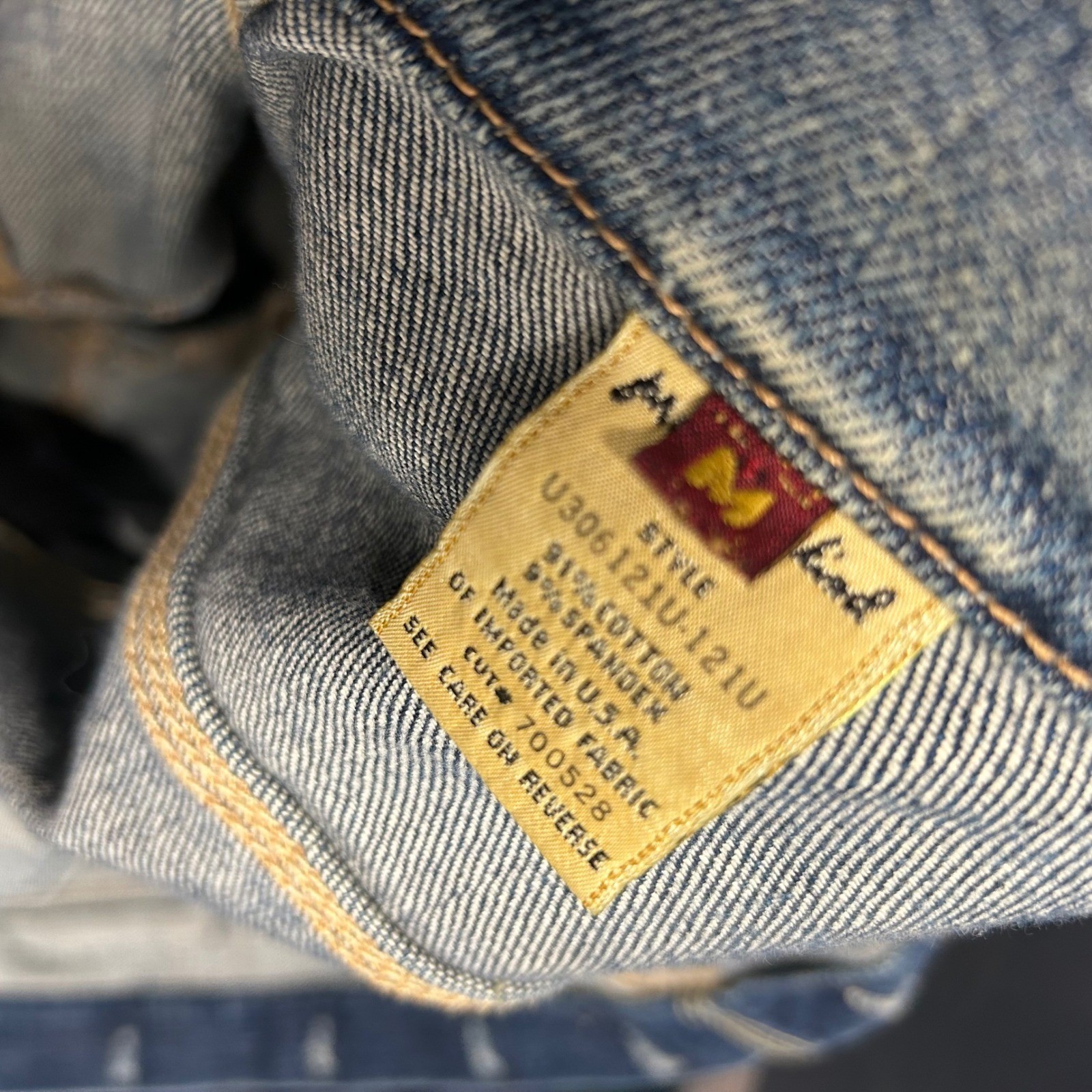 Vintage USA made 7 For All Mankind Denim Trucker Jacket Medium Wash Cinch