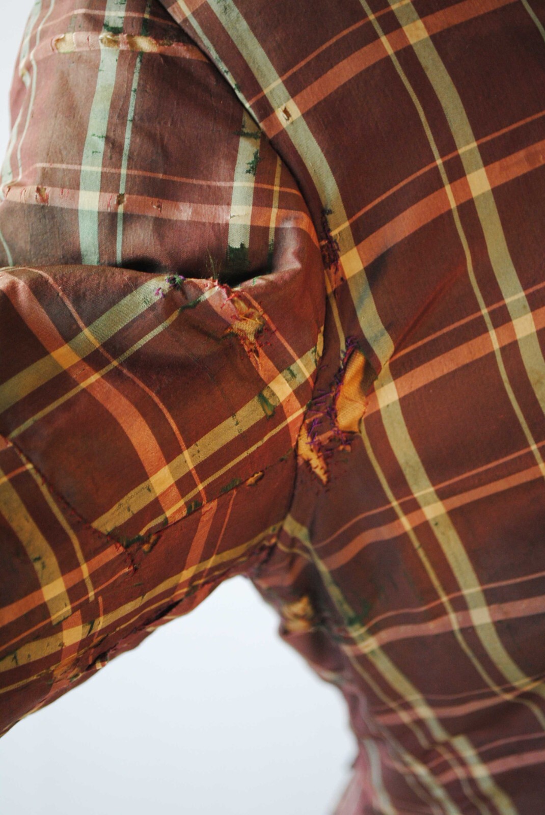 1850 CHECKED PLAID SILK TAFFETA DAY DRESS, HOUSE DRESS
