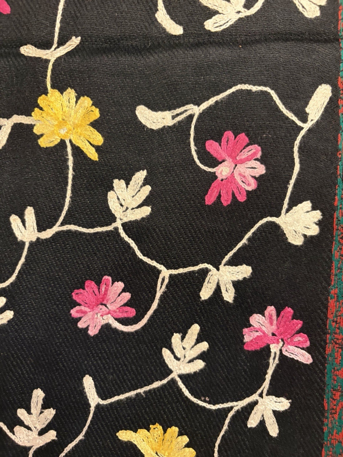 Vintage Kashmiri Jamawar Shawl 100% Pure Wool Black Floral Embroidered Wrap