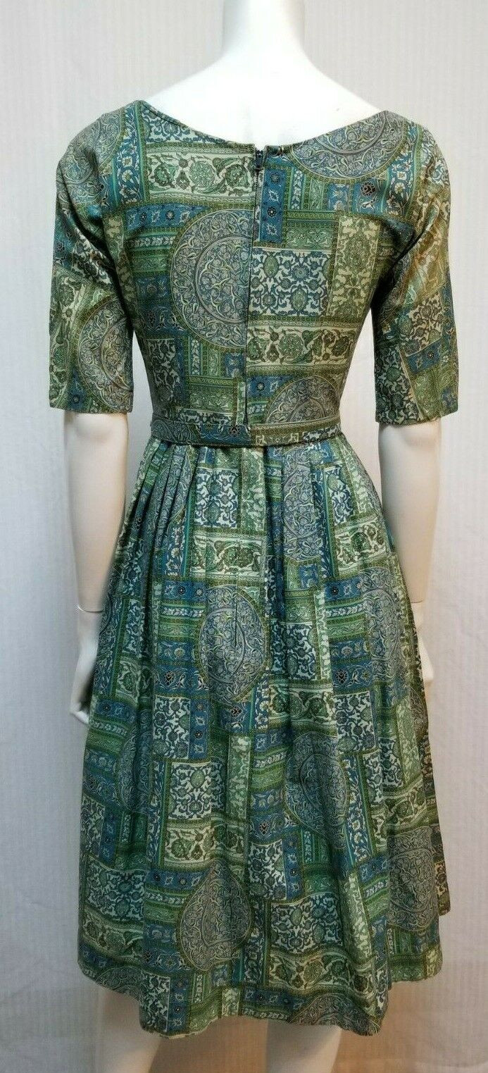 Vintage 1950’s Green Blue Floral Medallion Print Full DRESS with BELT – Size XS