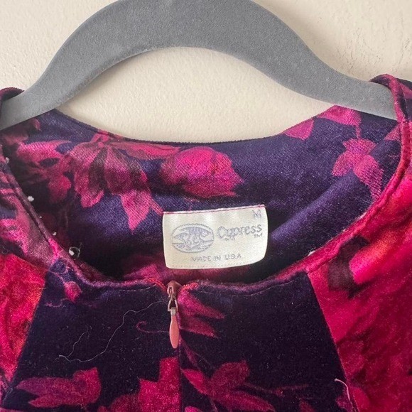 Vintage Velvet Floral Robe Magenta Pink Purple Blue 80s house coat dress