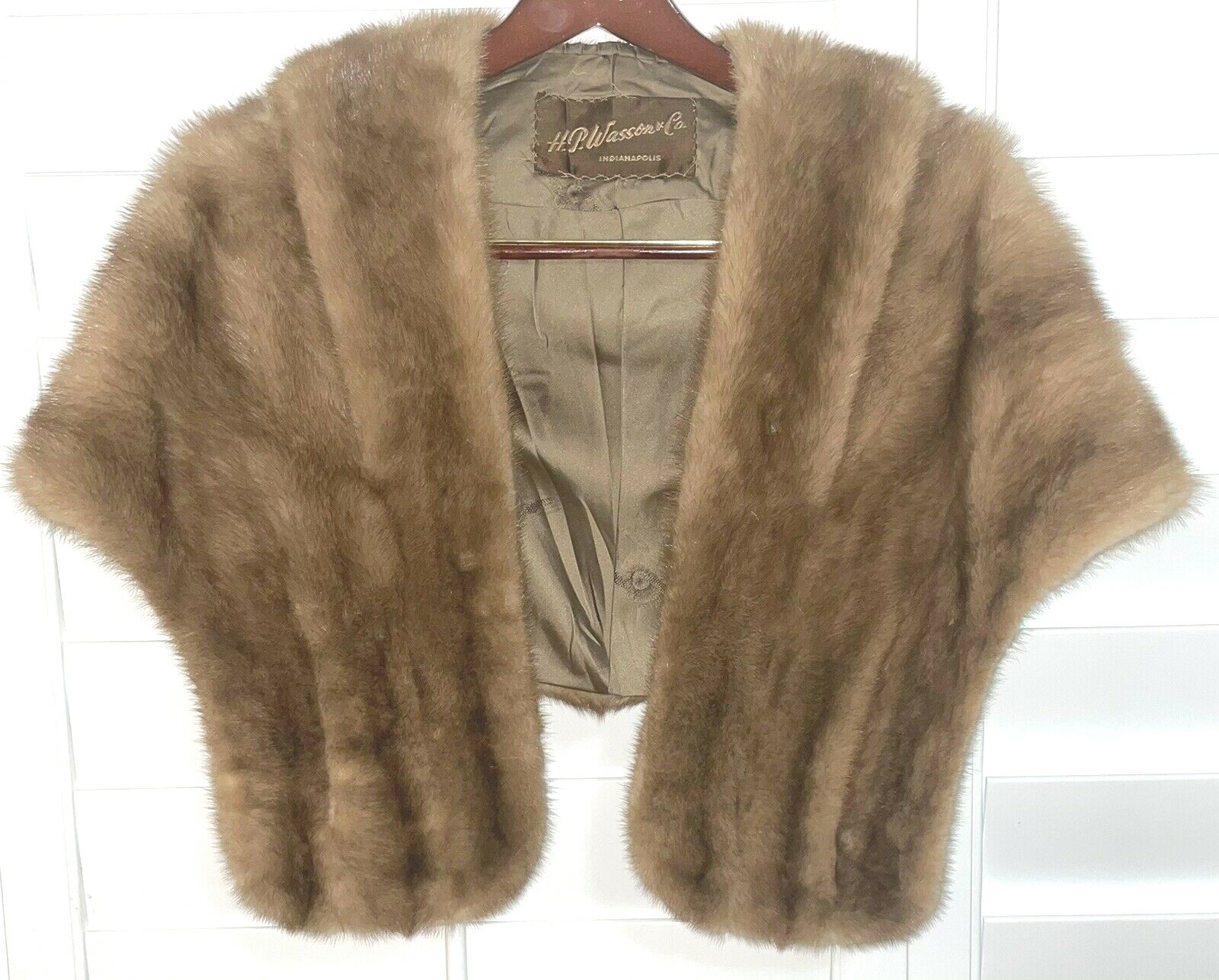 LUXURY ANTIQUE GOLDEN-LIGHT BROWN MINK STOLE SHAWL COAT H P WASSON & CO