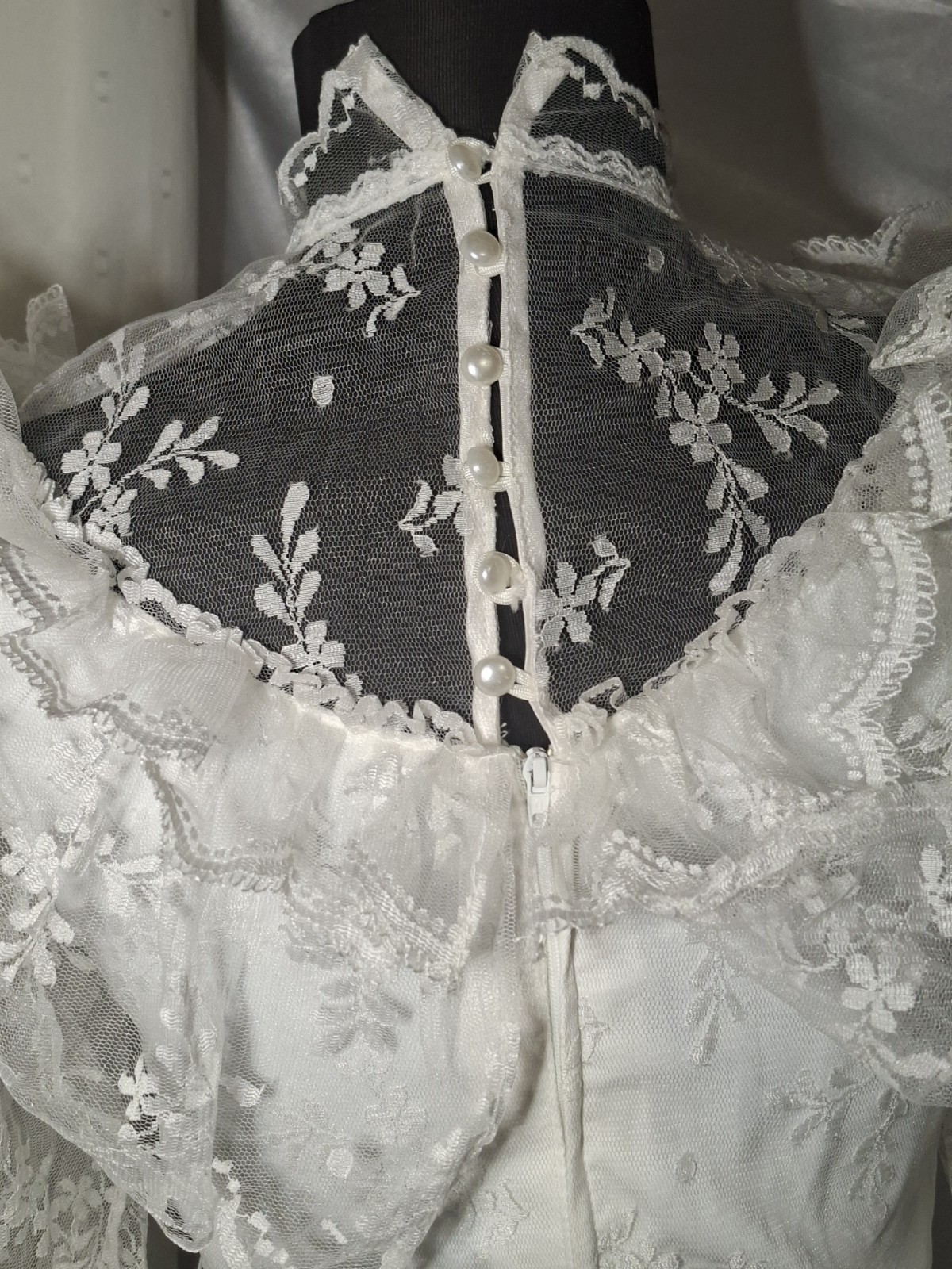 Vintage 80s PRONUPTIA Paris Lace Wedding Dress Puff Sleeve Bridal Gown XS/S