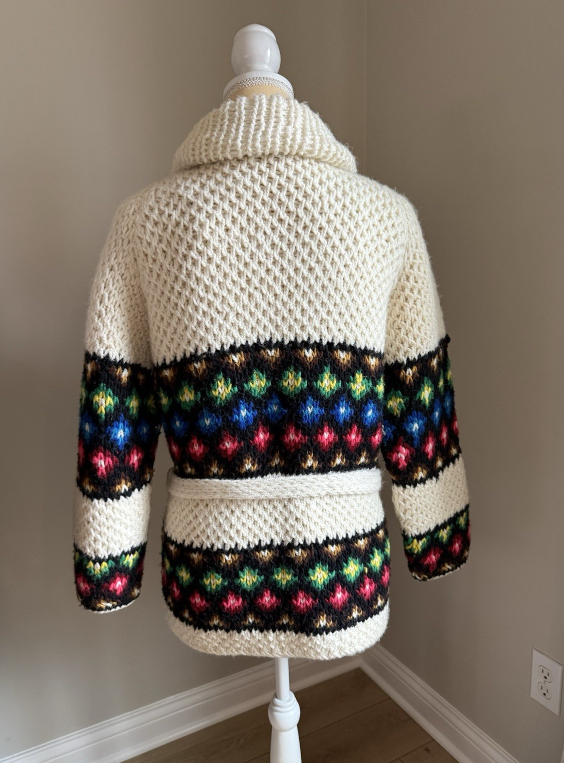 Vintage 60s-70s Cowichan Cardigan With Pockets ~ Shawl Collar ~ Chunky Knit