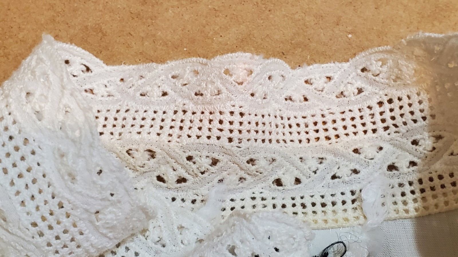 Vtg Terry Styled Chicago White Crop Top Lace Insert Trim Midriff Pinup Blouse
