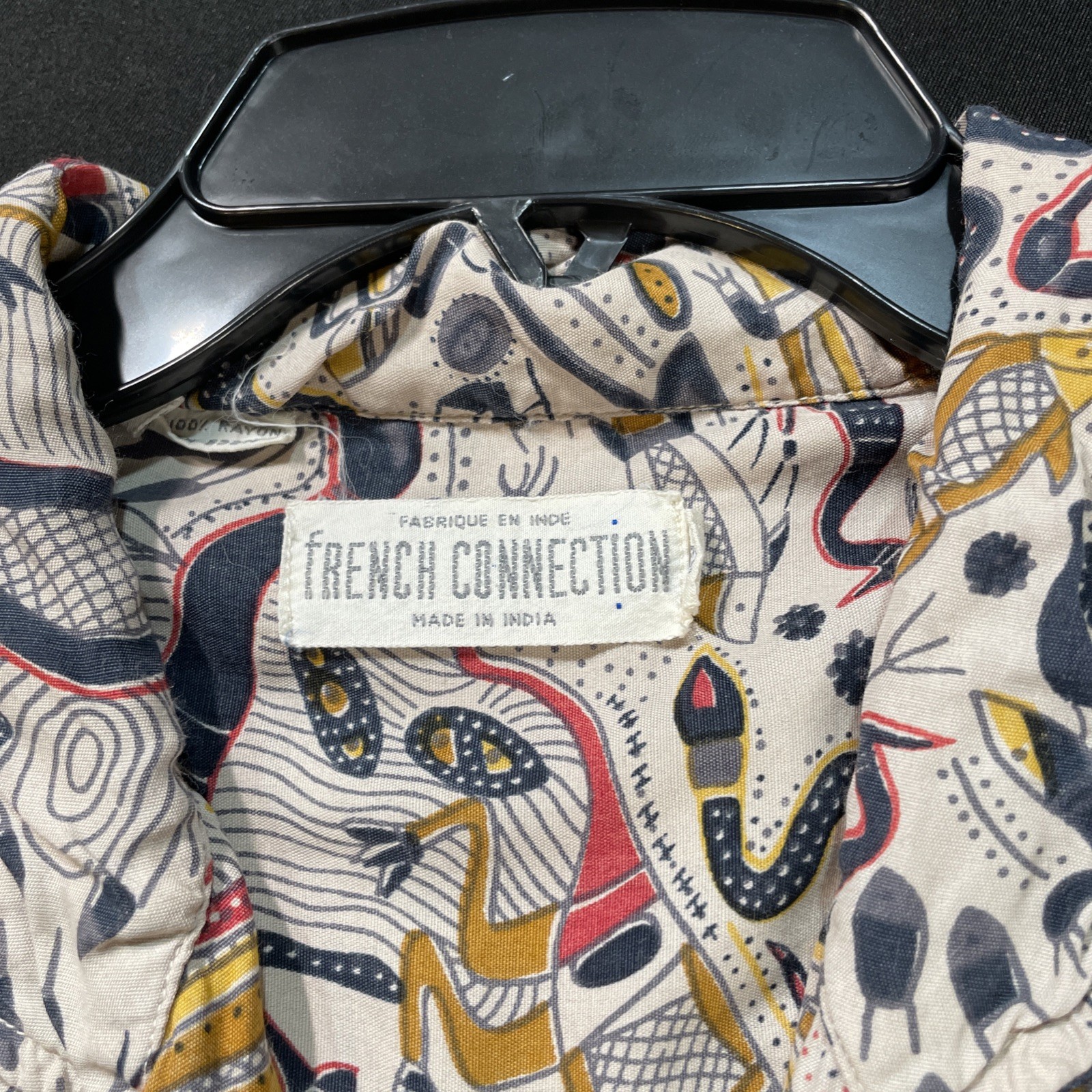 French Connection Graphic Print Button-Up Shirt Size Small Vintage