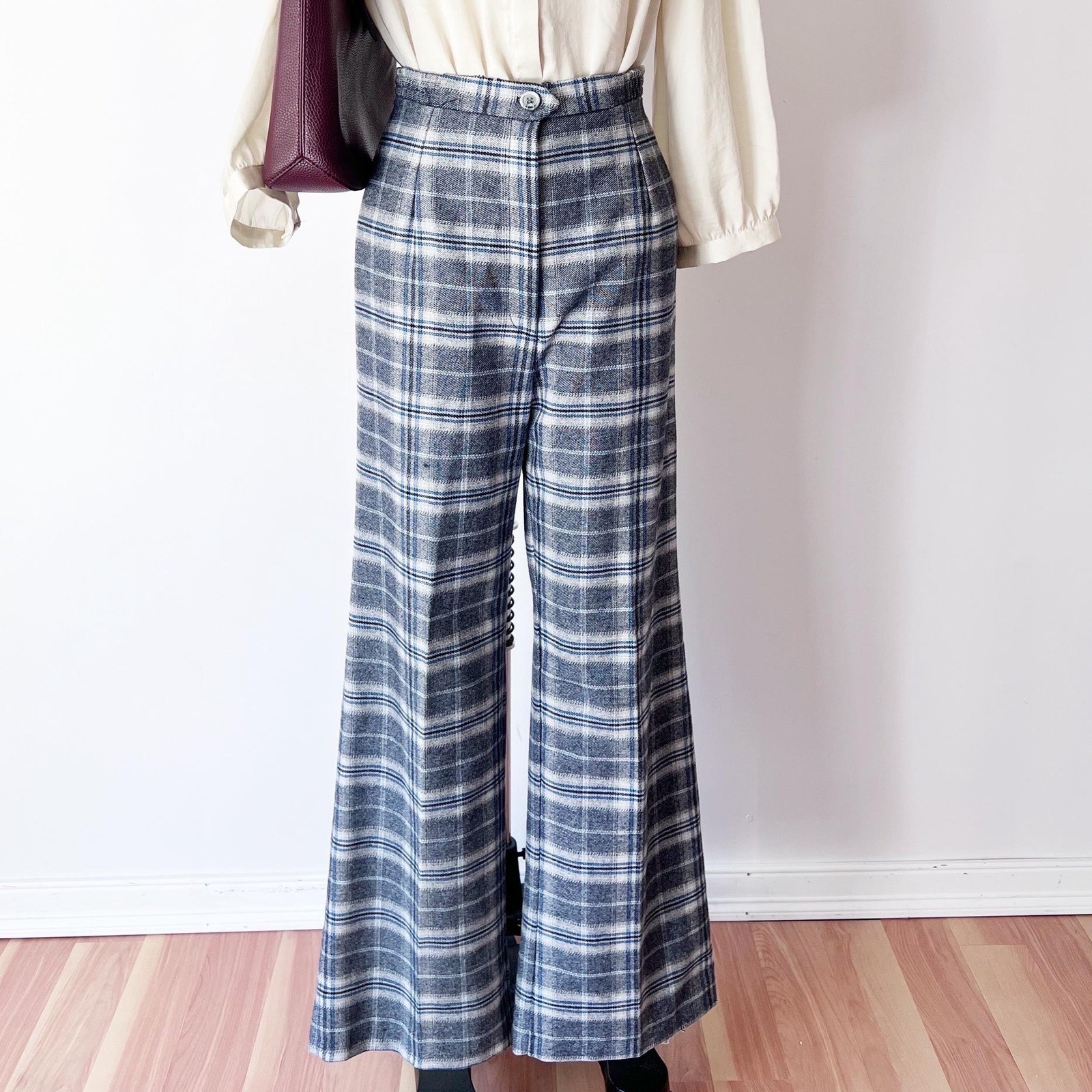 SIZE M/L Vintage 70s Hunter Wide Leg Plaid Pants Blue Grey High Waist Trousers