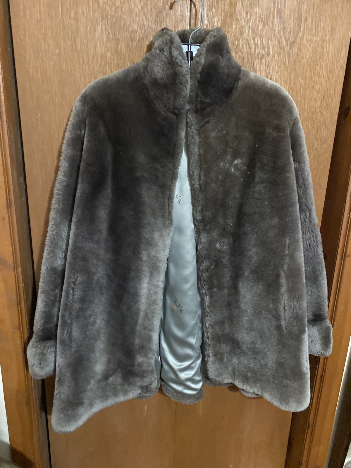 Womens Vintage Fur Coat, Furs by Clyde Burtrum Reduced!