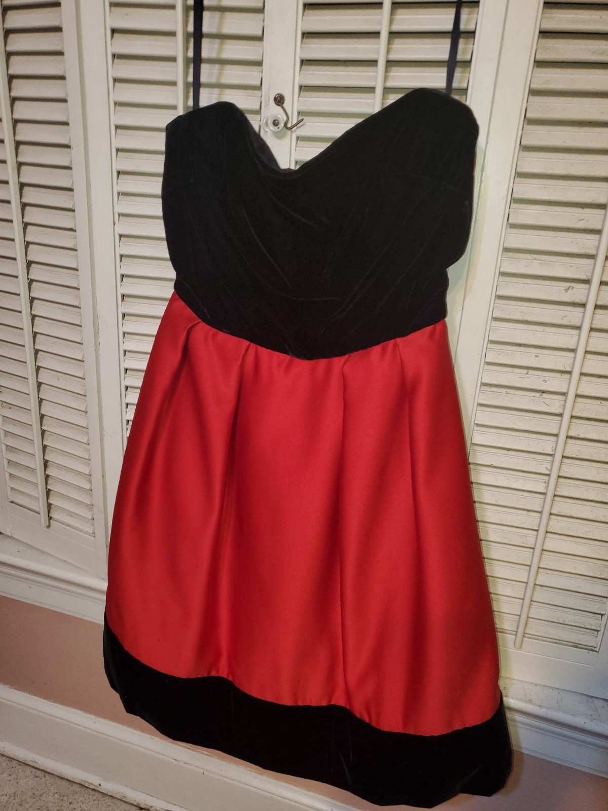 Vintage ESTEVEZ Strapless Cocktail Dress – Black/Red – Excellent Condition