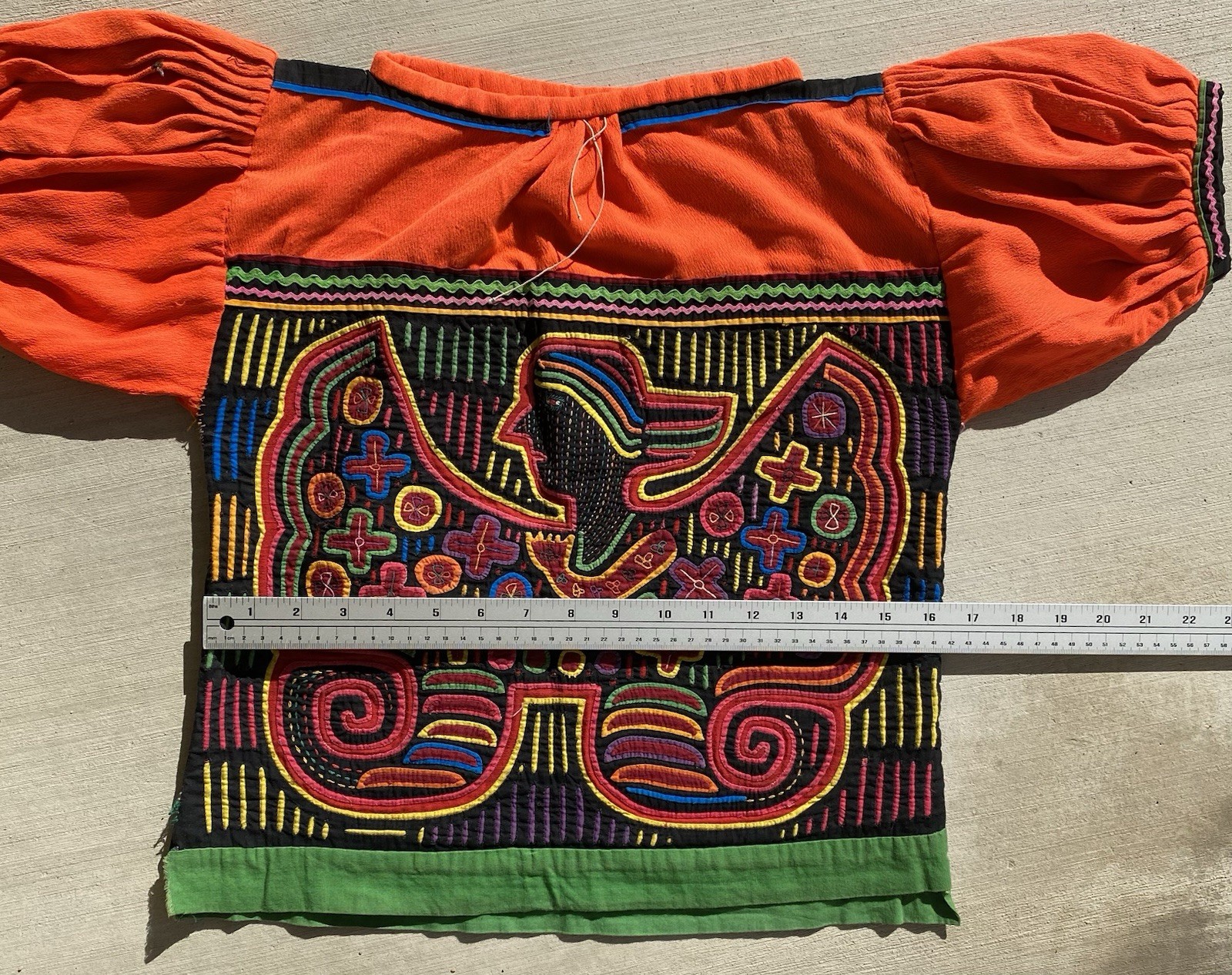 Vintage Kuna Mola Blouse Reverse Applique Winged Figure Panama Folk Art Top