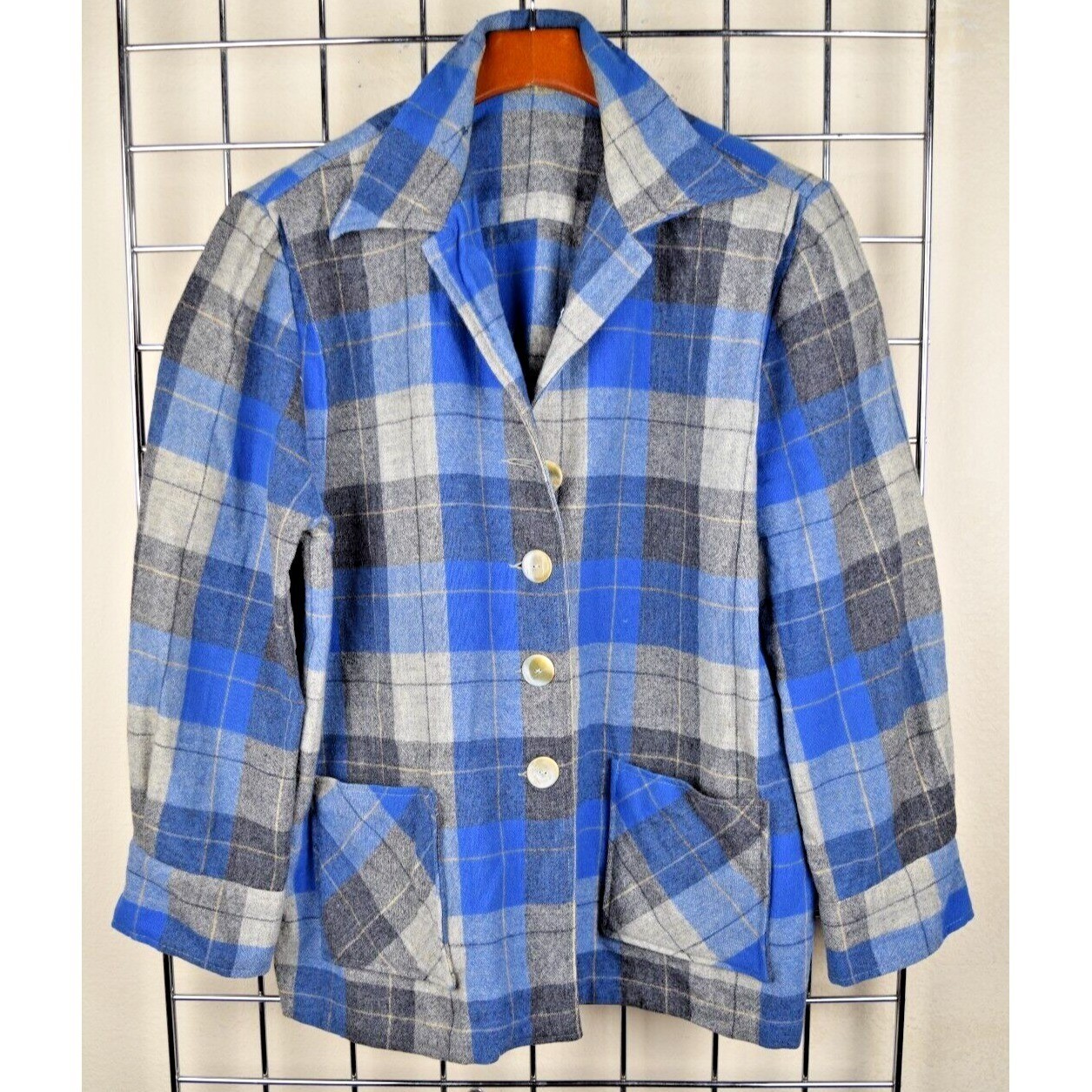 Vintage Plaid Wool Flannel Shirt Jacket Size S/M 40s 50s Blue Gray Shadow Plaid