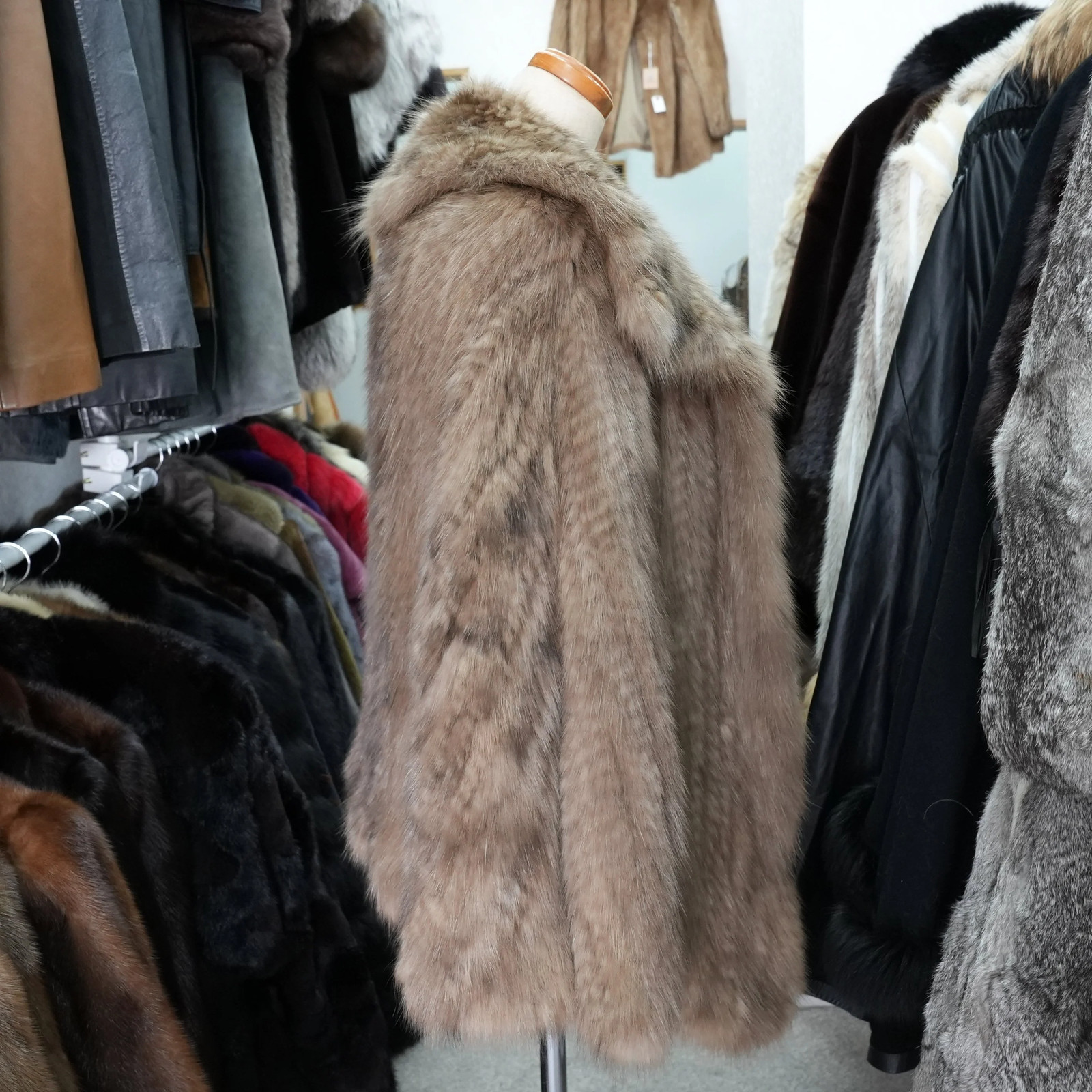 Sable Cape Very Soft – Genuine Vintage Fur From Japan