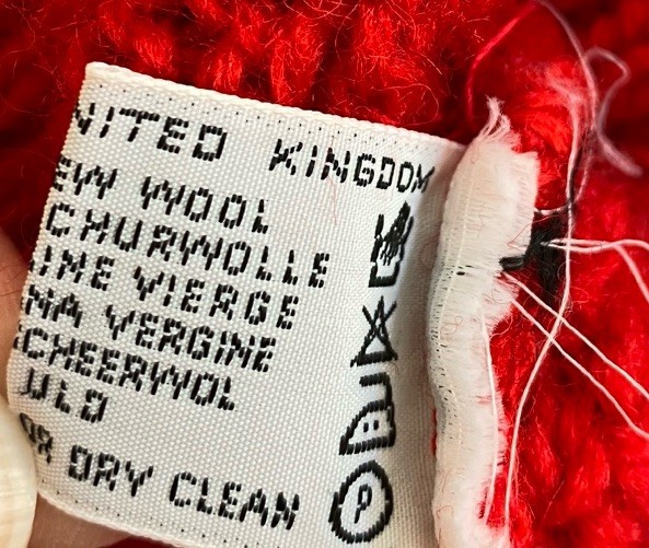 Vintage Kent & Curwen M 100% Pure New Wool Cable Knit Sweater Red Holiday