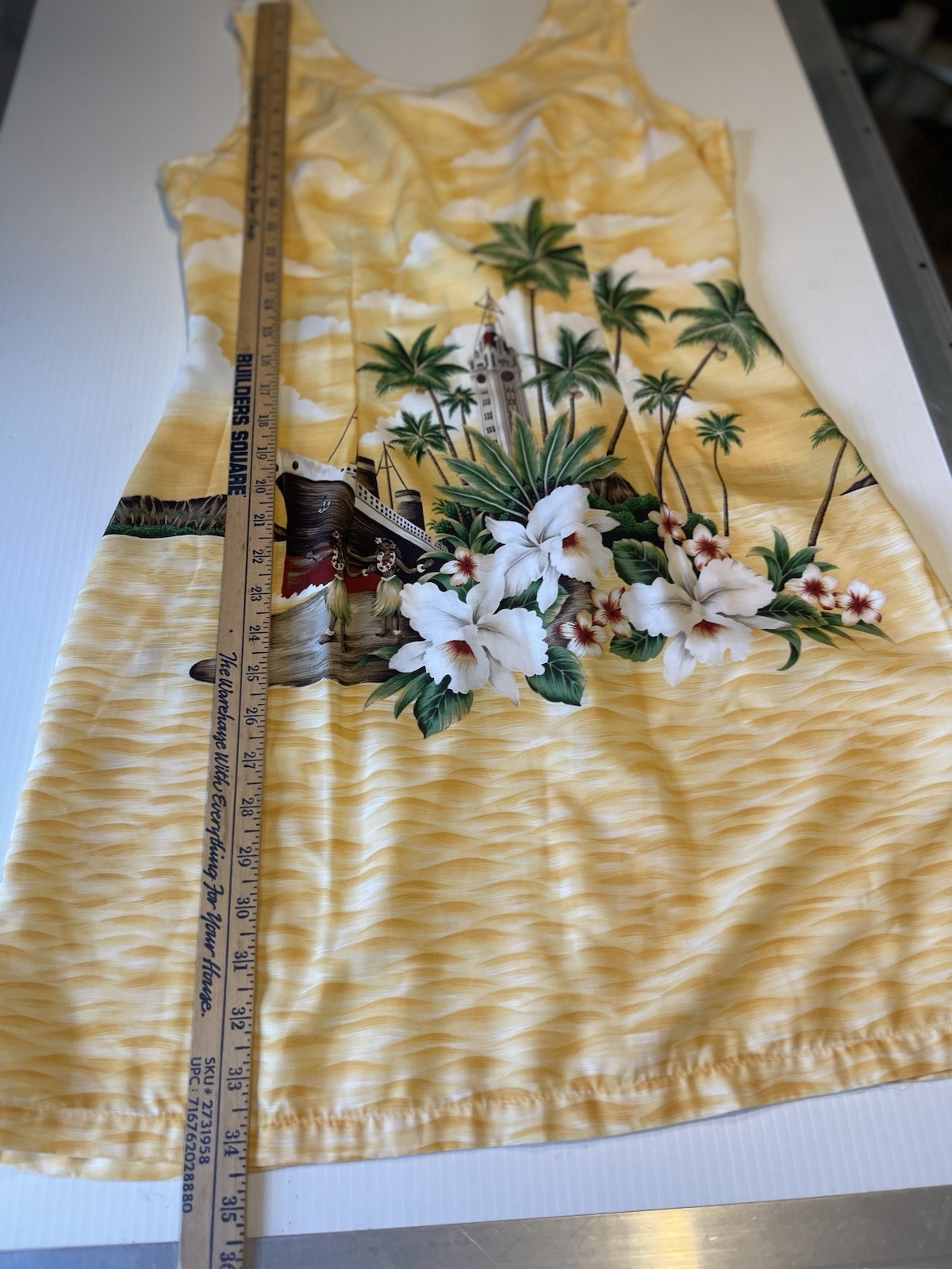 vintage hawaiian dress Yellow Hulu Dancers Size Medium Tropical Sun Dress