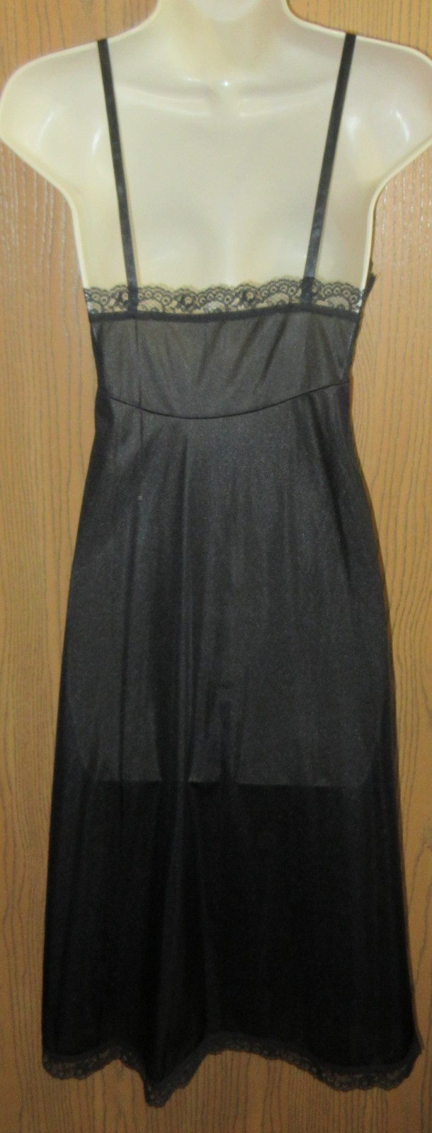 unworn vintage size 36 DEENA BLACK sheer LACE NYLON full slip NIGHTGOWN