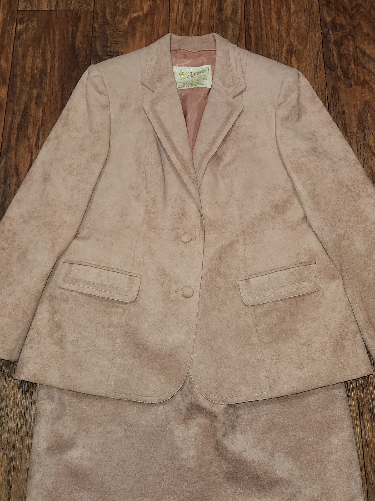 Vintage Princeton Tailors. Womans Skirt Suit Suede.1970s. Executive Barbie Look!