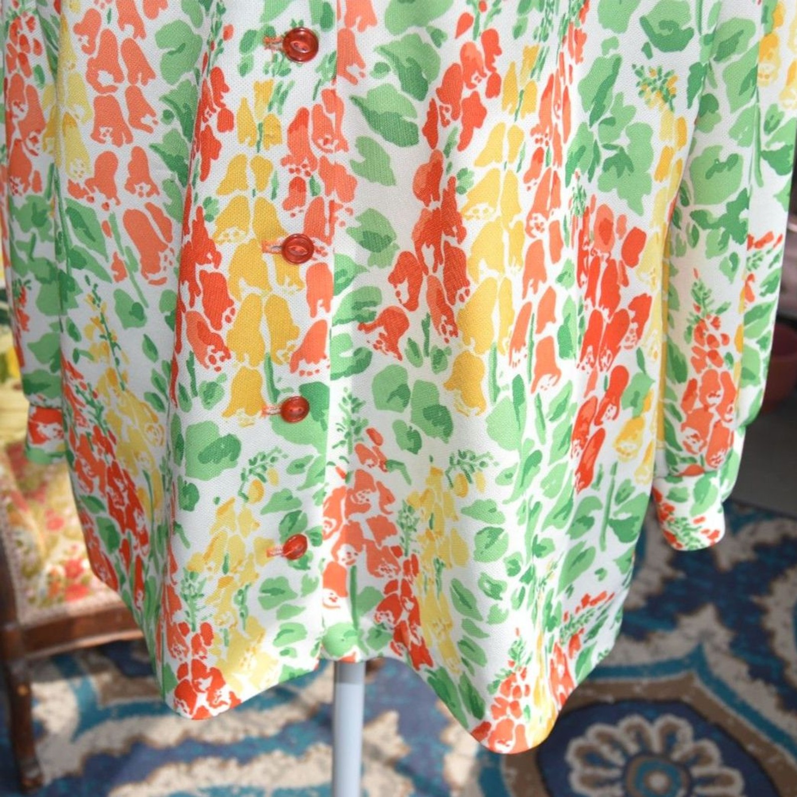 Vintage Mynette Floral Blouse 1960s Mod Orange Green Button Front Top L