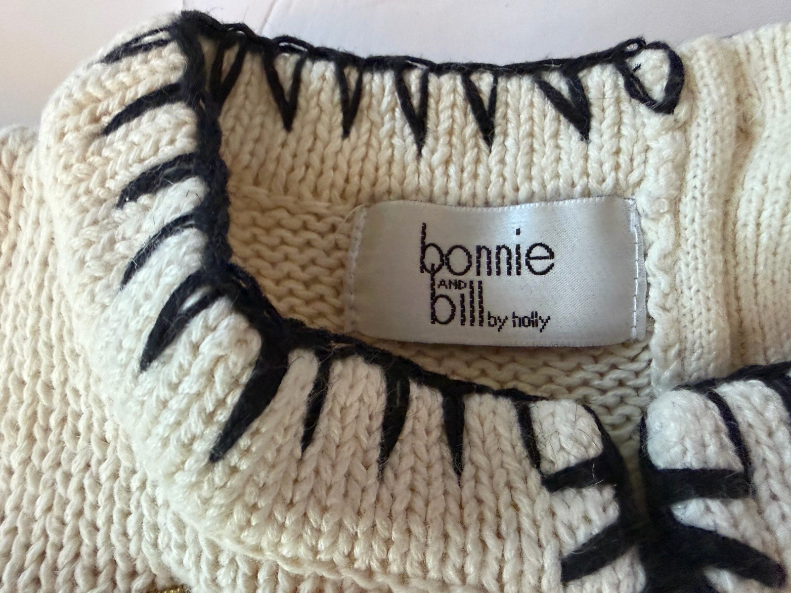 Vintage Bonnie & Bill Sweater S Cream Fleur De Lis Knit Embroidered Tassel 80s