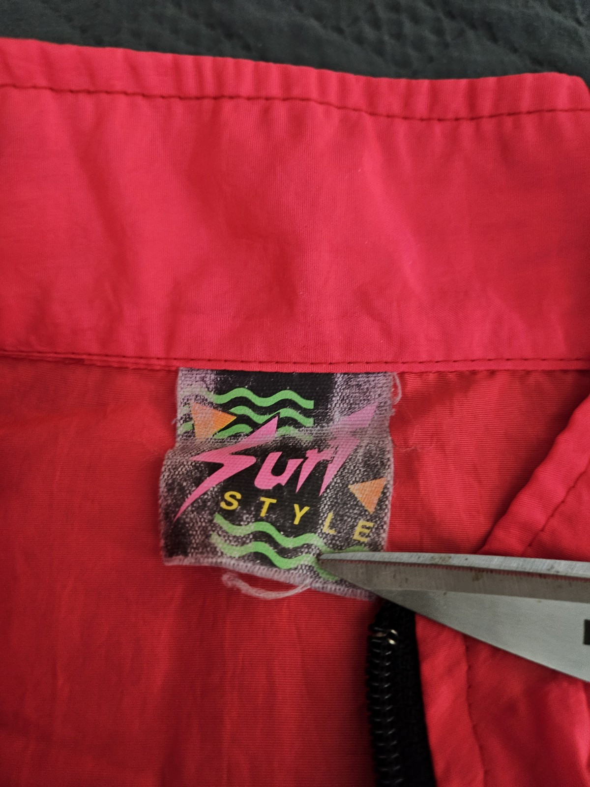 Vintage 90’s Surf Style Hot Pink 1/4 Zip Pullover Unisex One Size