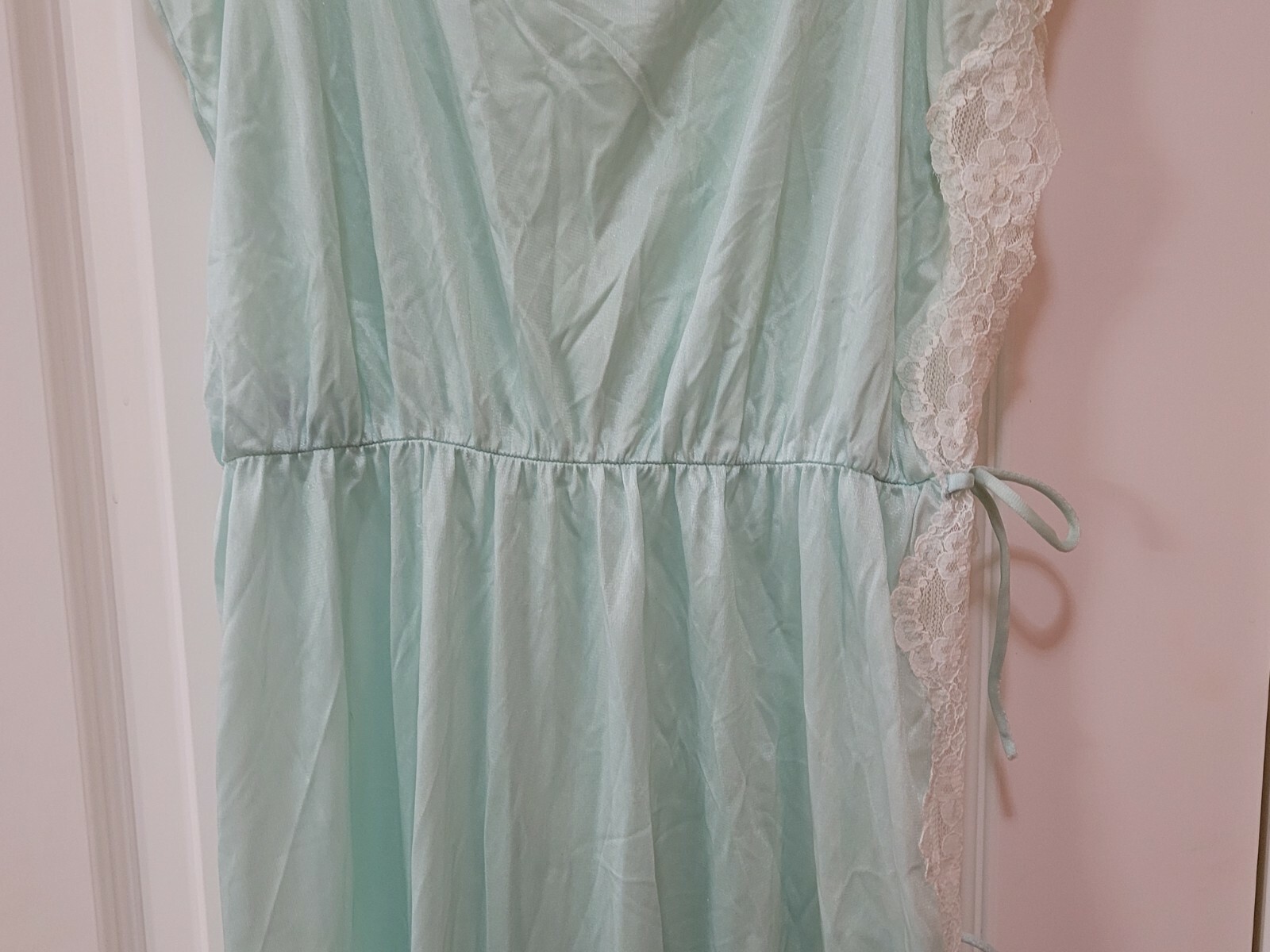 Vintage Avon Fashions Lingerie Mint Green Nightgown Side Tie Size Small Chemise