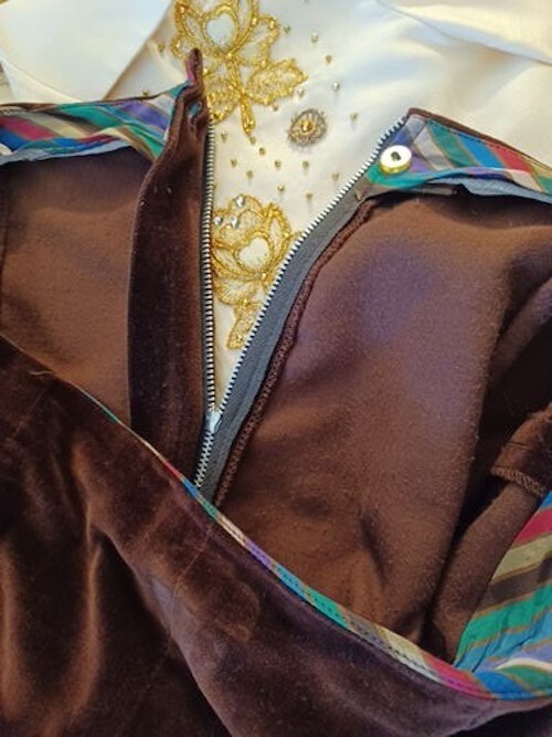 Vintage 60s Malbe Original 2 Pc Size 12 Appliqué Shirt and Slim Ankle Pant Suit