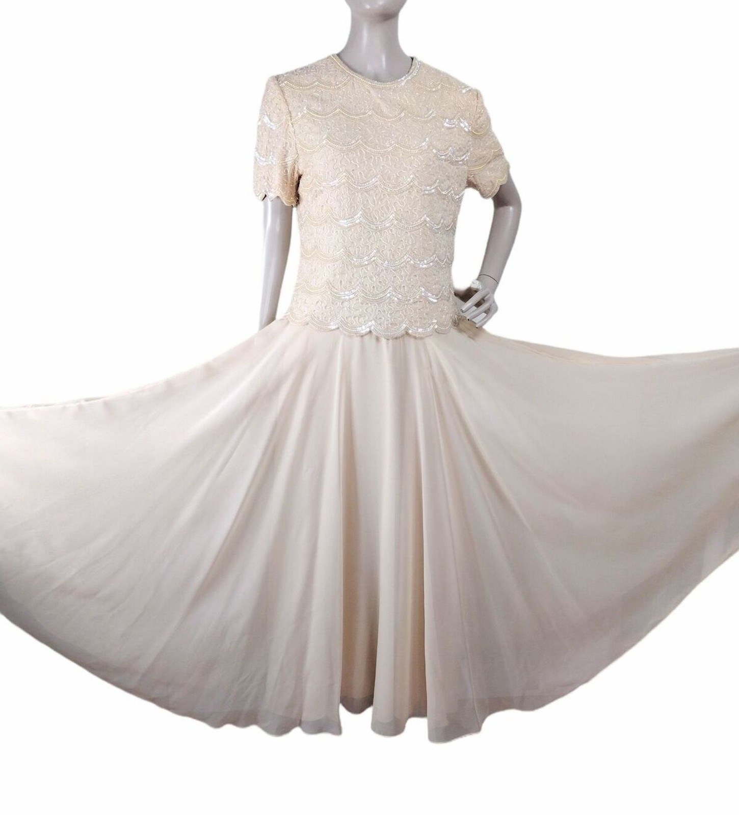 Vintage 80s 90s Creme Chiffon Tiered Scalloped Edge Beaded Sequined Dress India
