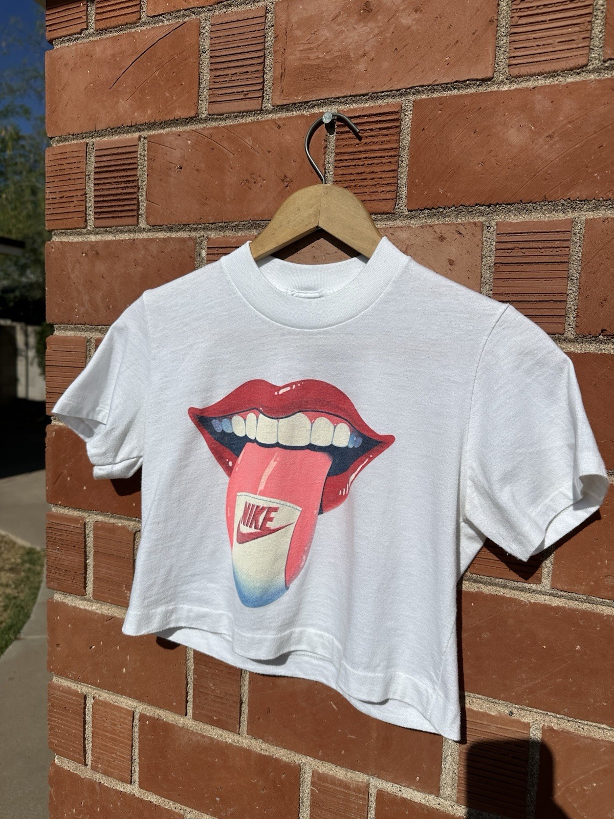 Vintage NIKE Tongue Acid Rollingstones Crop Top Shirt Size Small Women’s RARE
