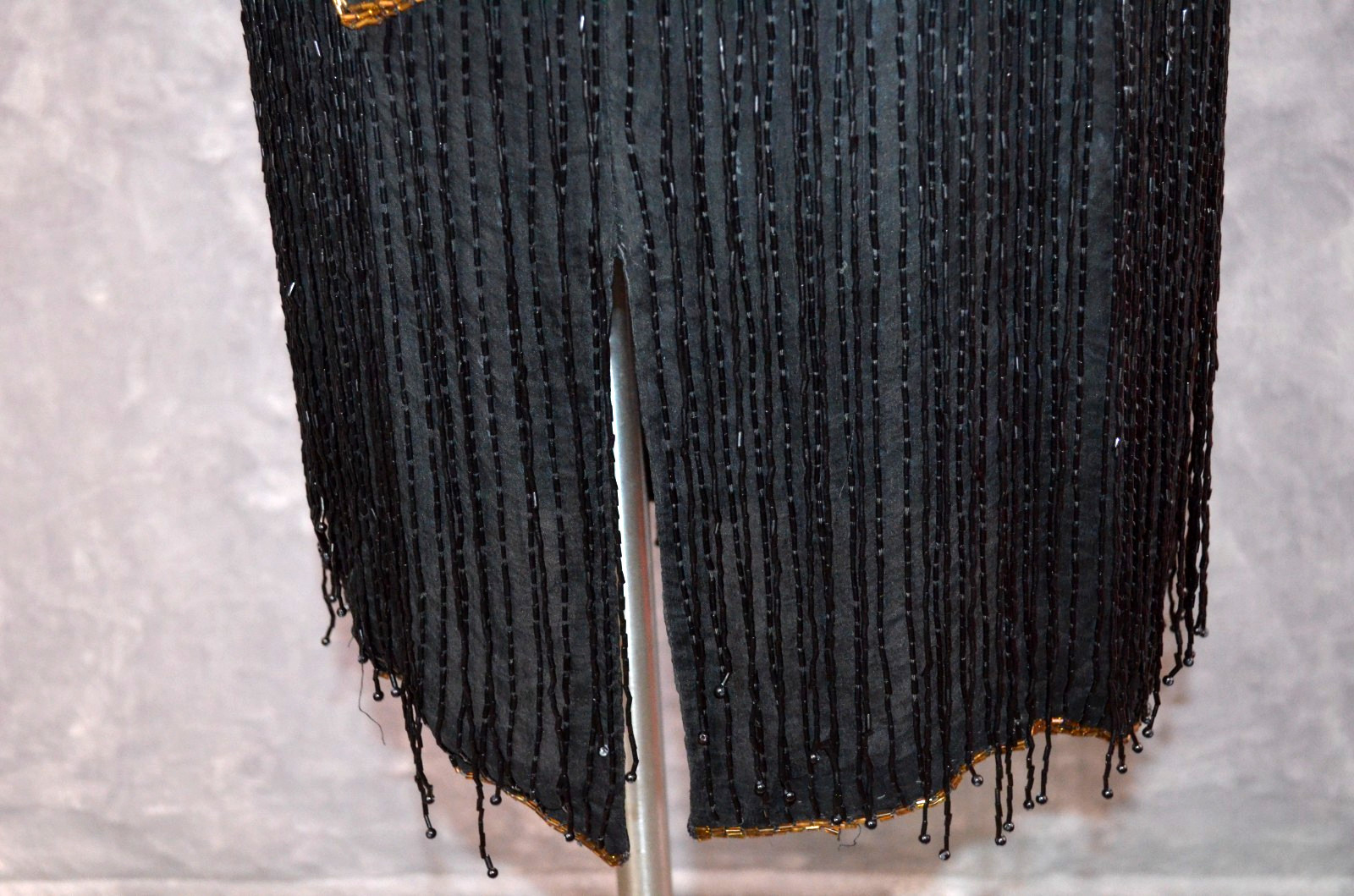 Vanna White Original Silk Bead Tube Dress Womens M w/ Shawl Black & Gold