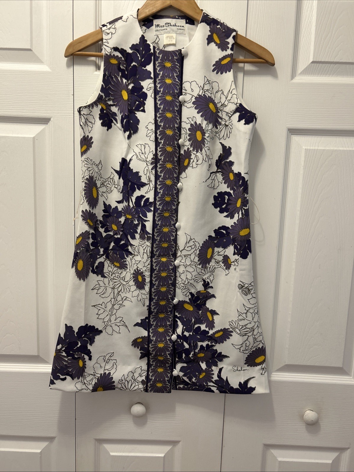 VTG Miss Shaheen 1960/70’s Signed Knit Asian Inspired Mod Mini Dress Size-S