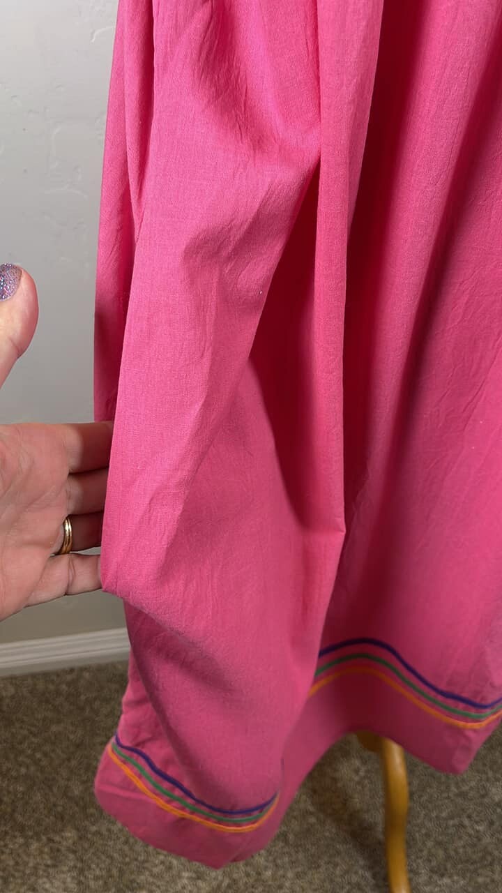 Vintage Super comfy embroidered pink tent dress 1980’s Just for Women