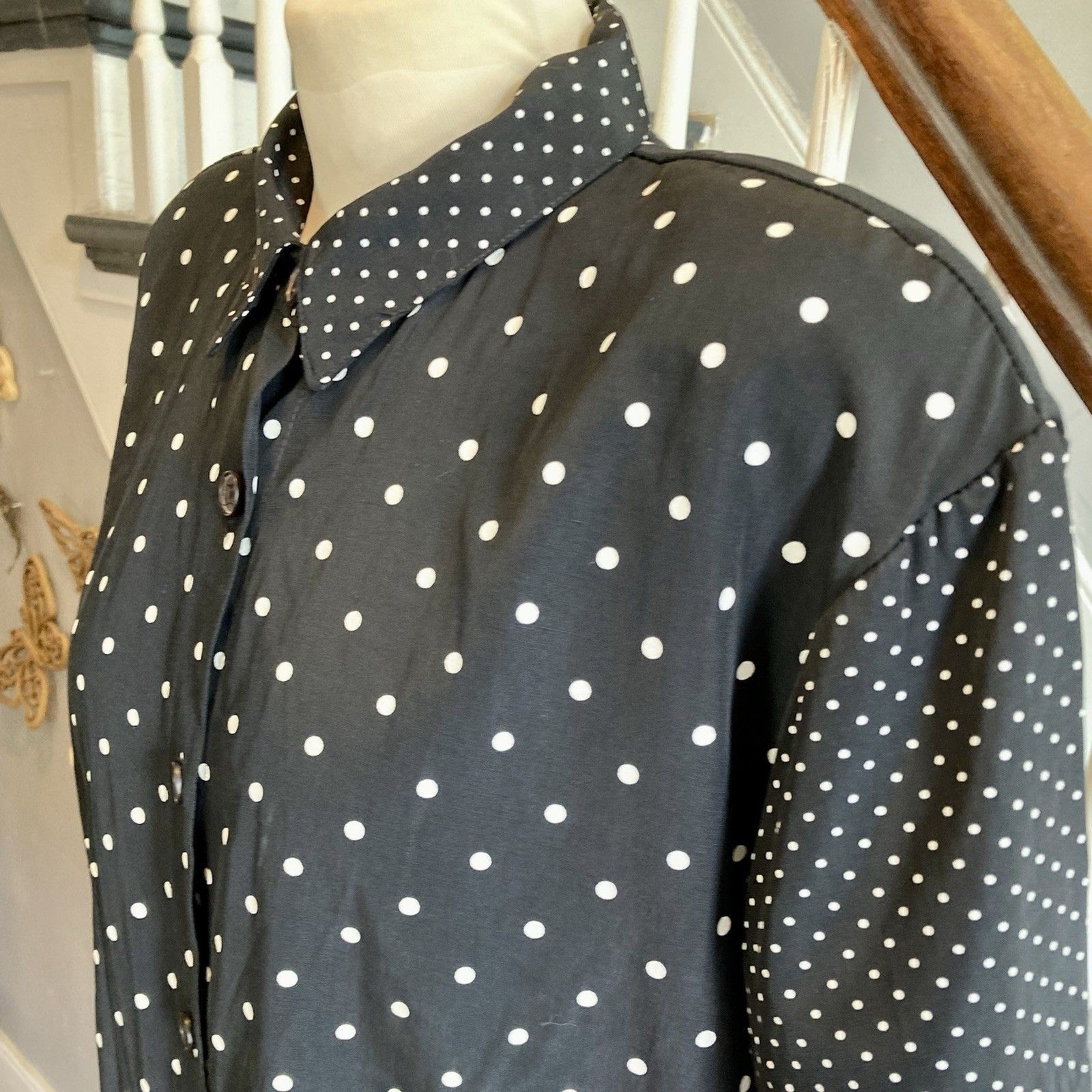 1980s 1990s Black And White Polka dot Shirt Shoulder Pads New Wave Work 9 To 5