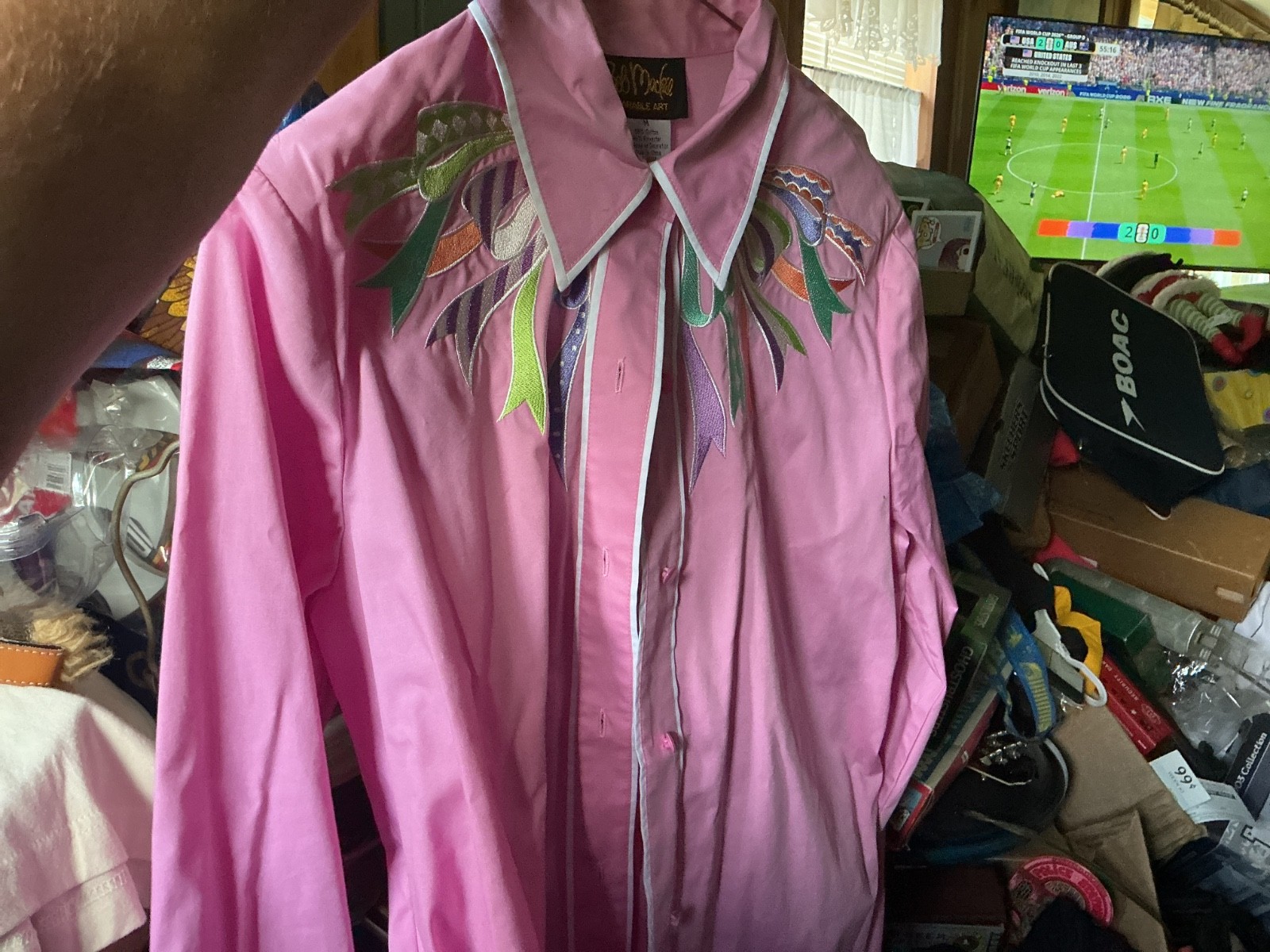 NWT Bob Mackie Wearable Art Shirt Womens M Bubblegum Pink Embroidered ribbons