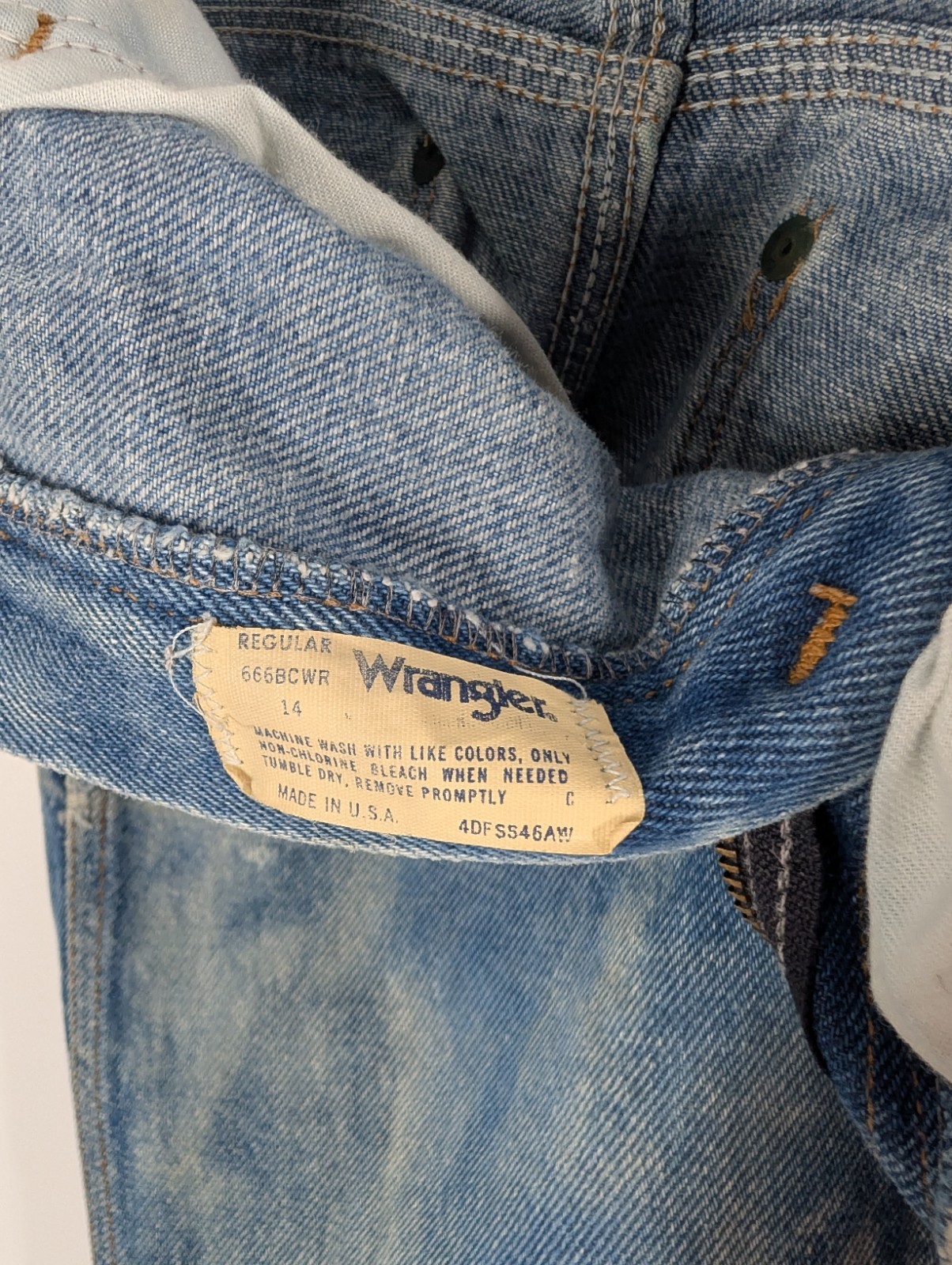 Wrangler Vintage 60s Cloudburst Fade Indigo Triple Stitch Talon Zip 26 x 26 USA