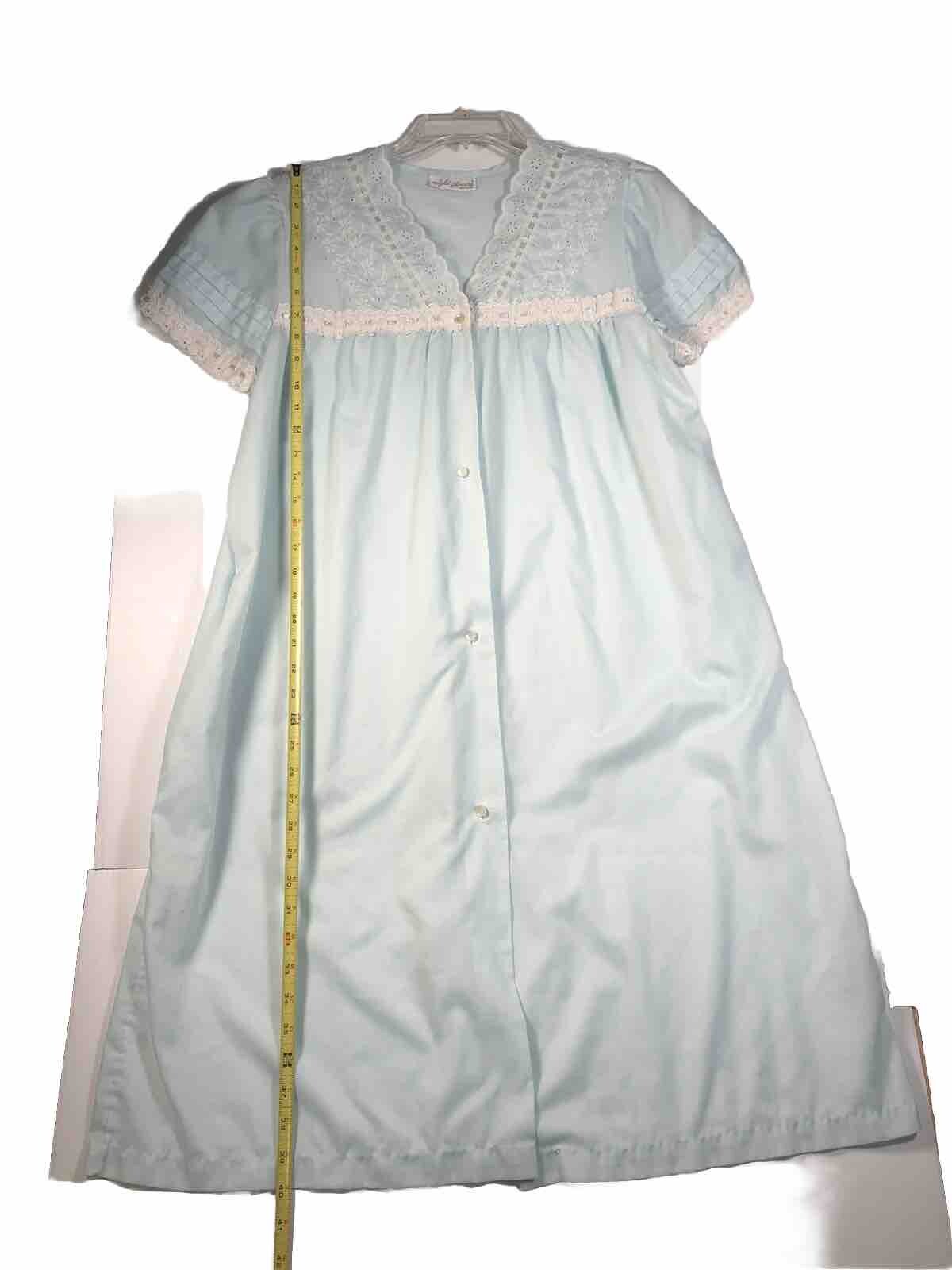 Vintage Night flowers Housecoat Women’s Medium Cotton Blend Lace Trim Pale Blue