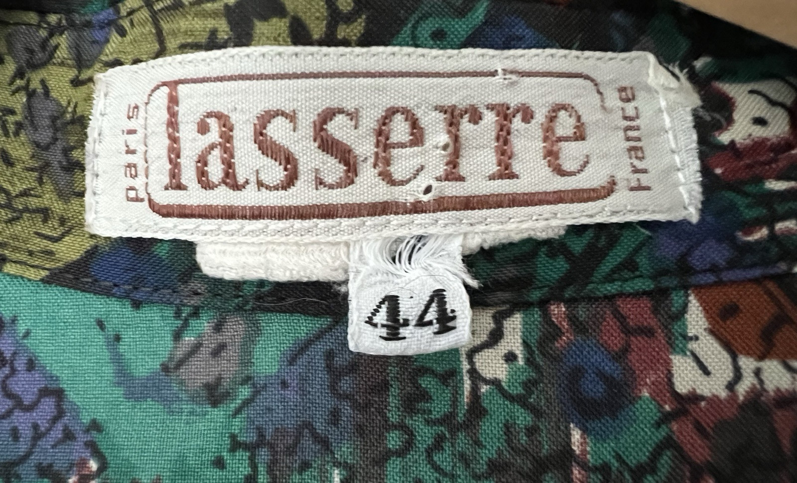 Vintage 80 LASSERRE Paris Floral Green Top Blouse Sz 44/12 US France Luxury Soft