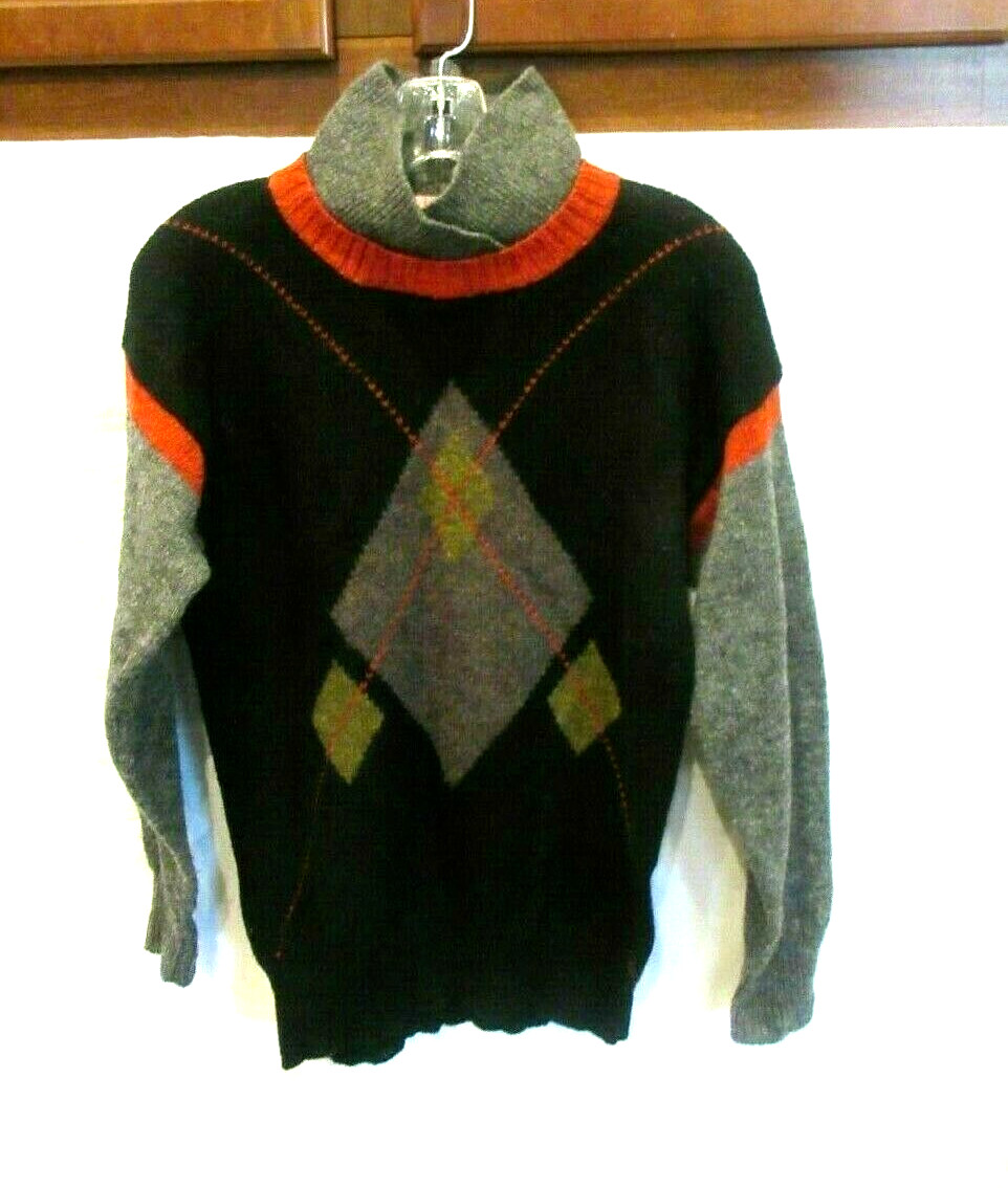 French Connection black gray and red sweater top, 40″ chest, c. 1980s