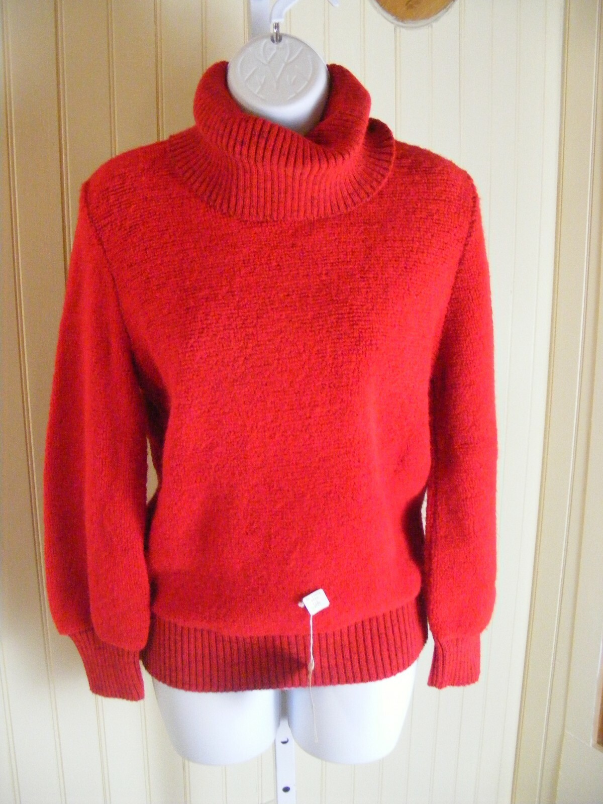 1970S TURTLENECK SWEATER PULLOVER RED ORLON BOUCLE DEADSTOCK W/ TAG WINTER WEAR