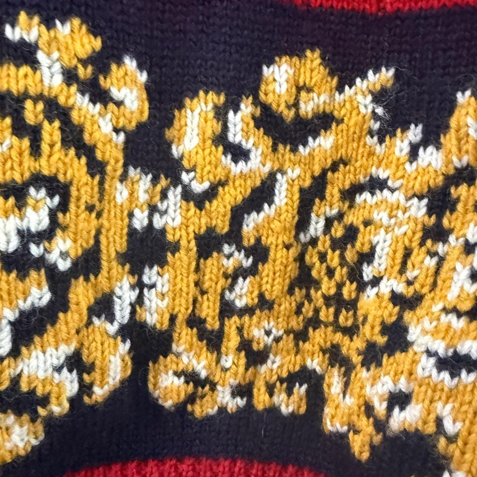 Vintage Eagles Eye Red Wool Cable Knit Red Sweater Crest Floral Polo Collar L