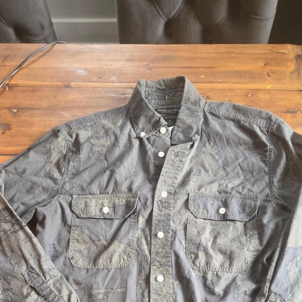 Banana Republic Organic Cotton Vintage Map Print Button Down Shirt Grey XL