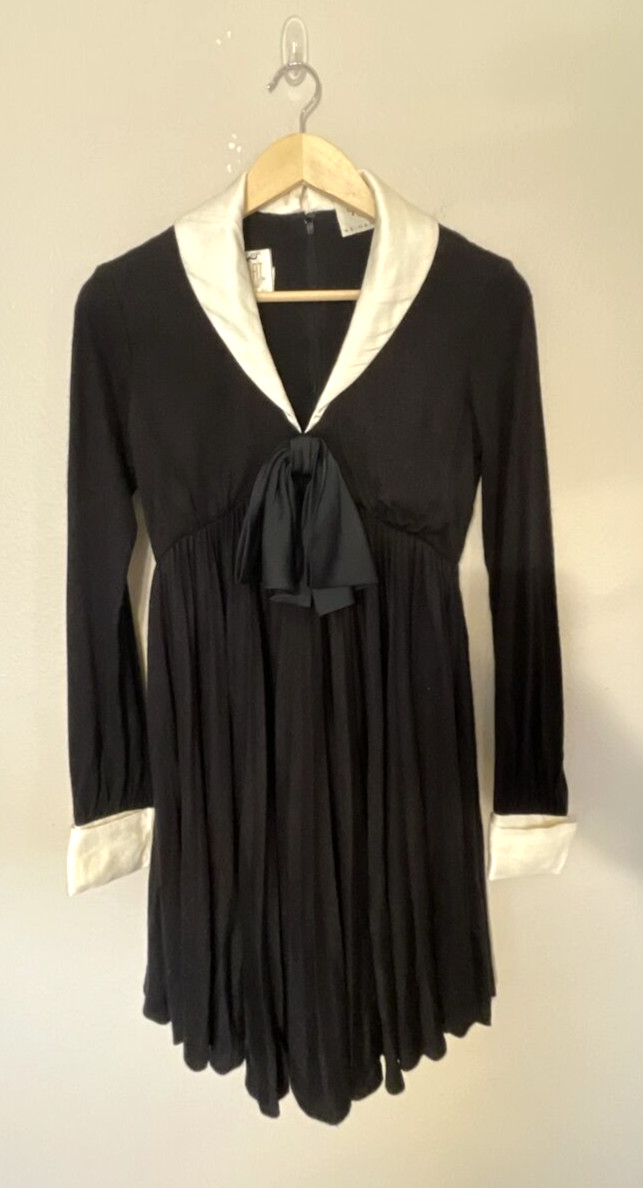 Vintage! Mr. Mort by Stan Herman 1960’s Black Pleated Cocktail Dress Size S Bow