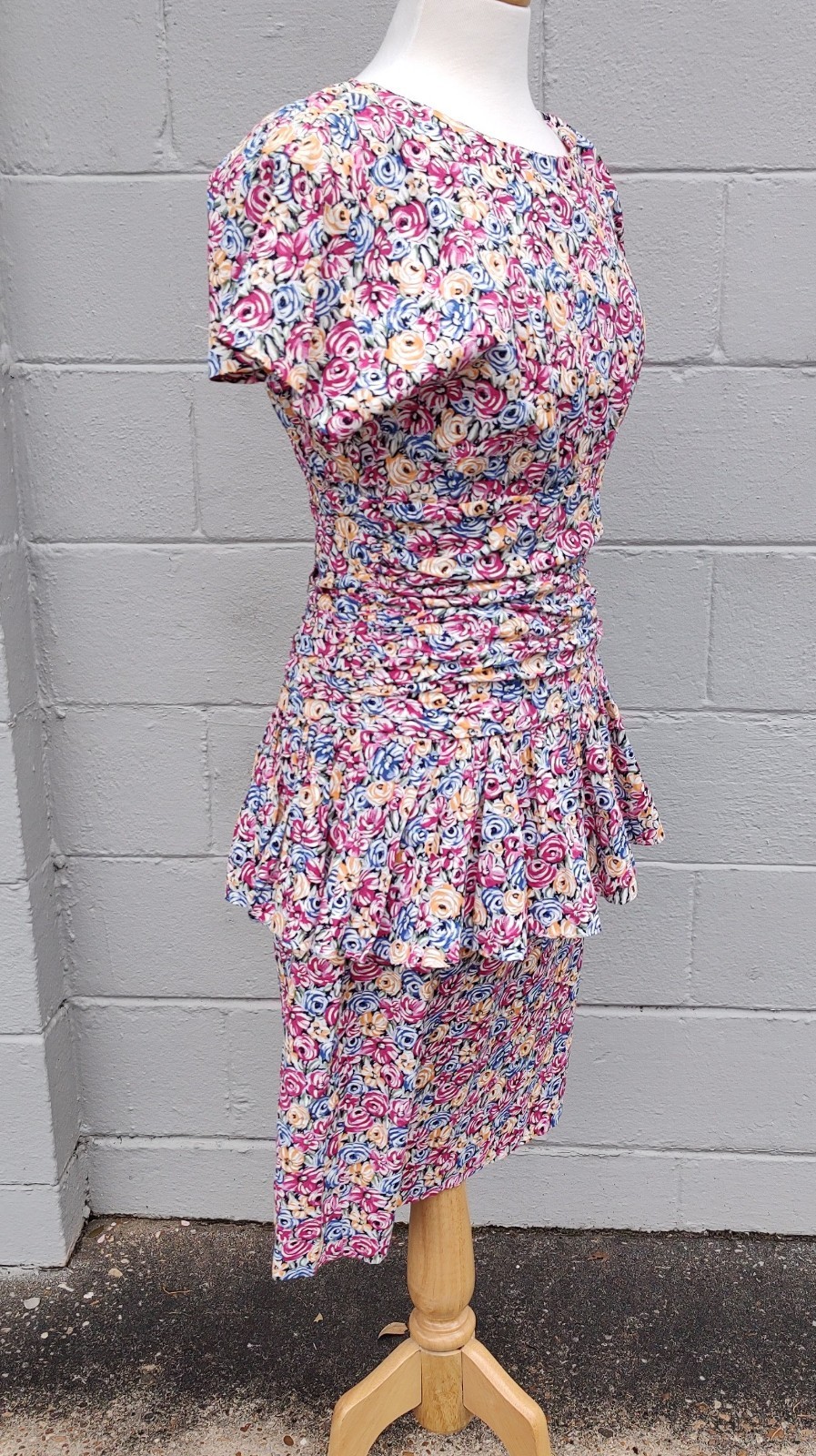VTG 80s Jane Singer Rayon Floral Dress size 10 Drop Waist Ruffle Peplum USA Made