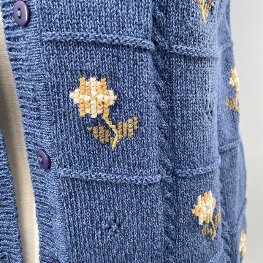 Vintage Tulchan Dusty Blue Floral Embroidered Sweater Vest Size Large L