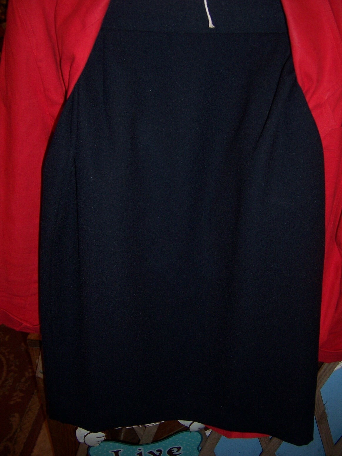 TAN JAY/COLLECTIONS INTERNAT’L Red/Black Skirt Suit – SIZE 6/10