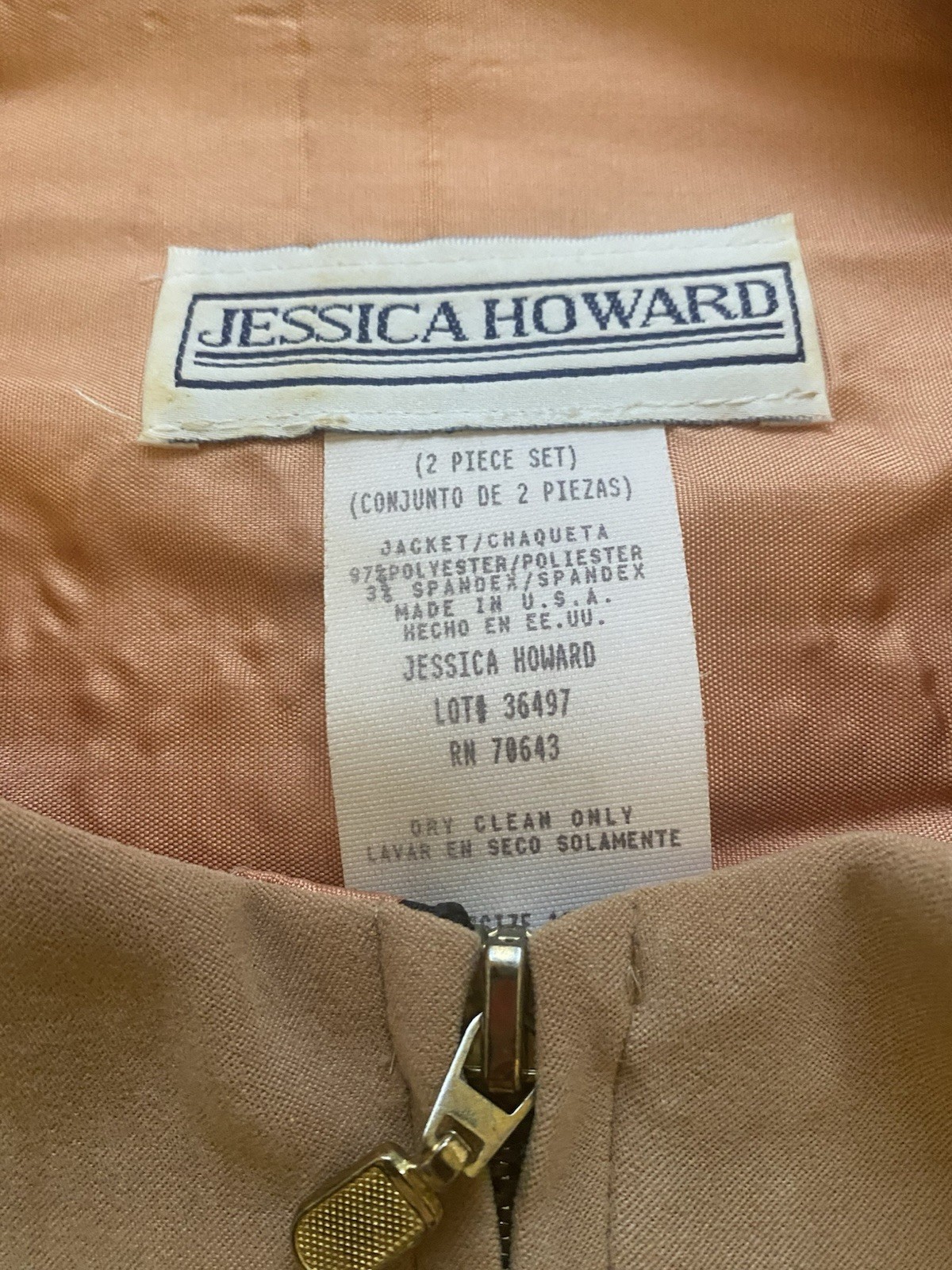Jessica Howard Vintage 2 Pc, Size 10 Suit, Color Block, USA Made Shoulder Pads