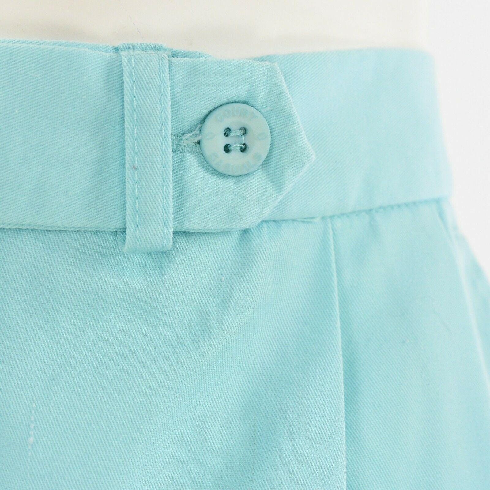 70s Vintage Seafoam Pleated High Waist Shorts Womens 8 2.5″ Inseam