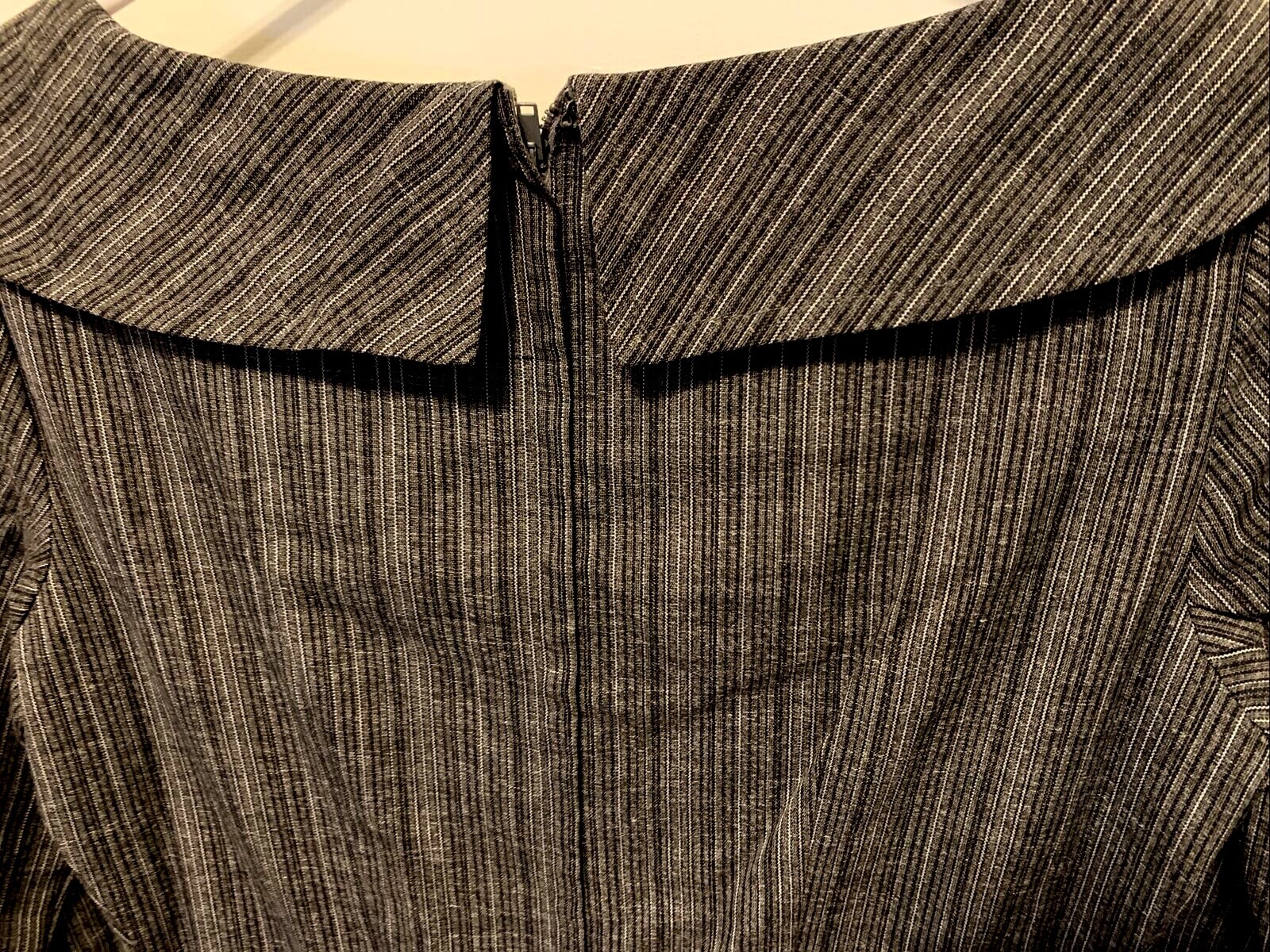 VINTAGE MID CENTURY WIGGLE PENCIL GRAY DRESS SECRETARY GEEK 40’s CALIFORNIA